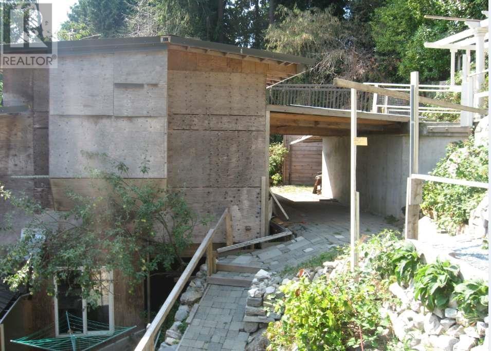 4405 Marine Drive, West Vancouver, British Columbia  V7W 2N8 - Photo 9 - R2804543