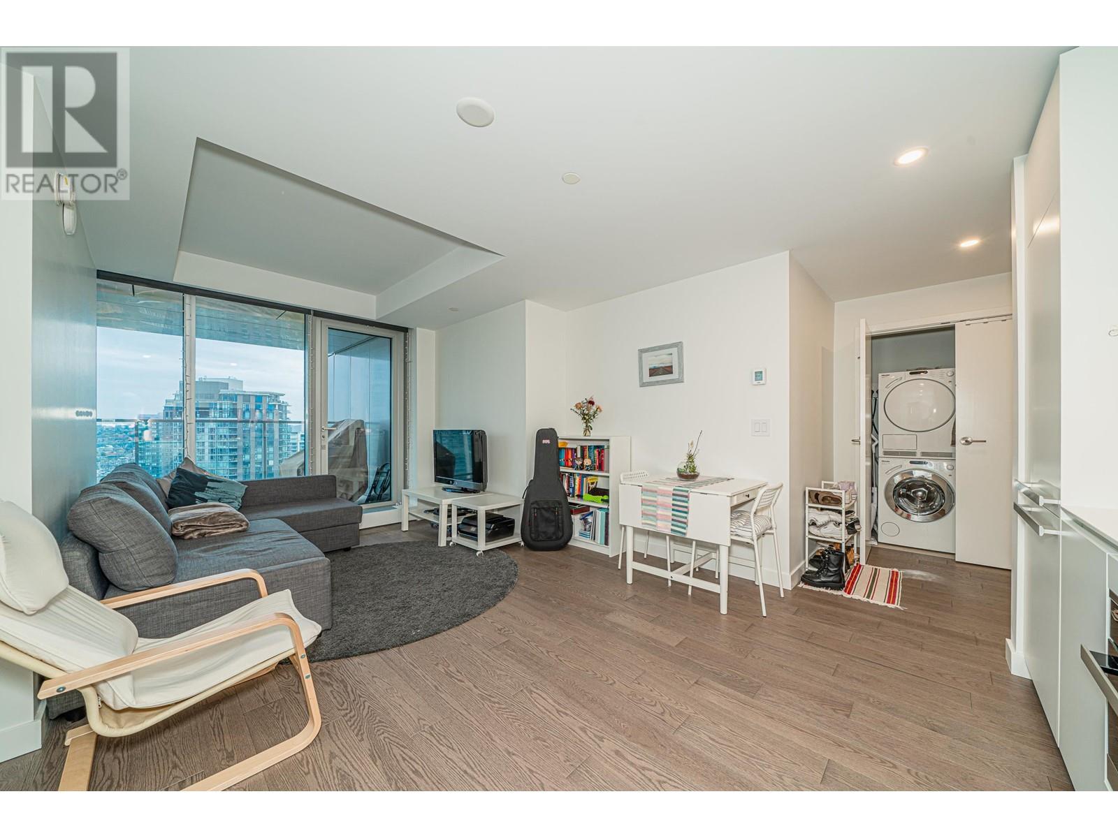 2910 1480 HOWE STREET, vancouver, British Columbia
