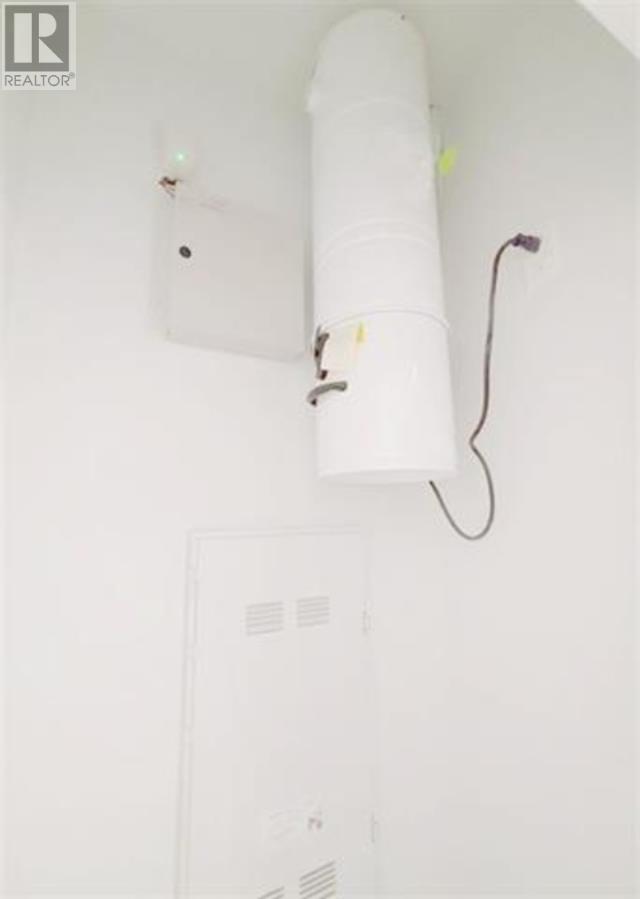 2731 Duke Street, Vancouver, British Columbia  V5R 4S8 - Photo 7 - R2824245