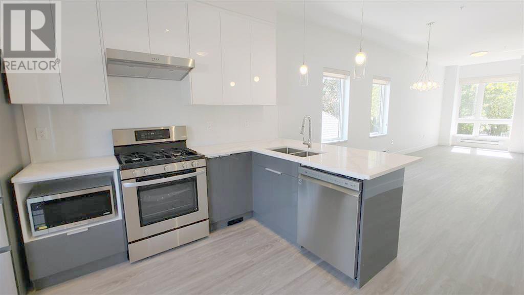 2731 Duke Street, Vancouver, British Columbia  V5R 4S8 - Photo 3 - R2824245