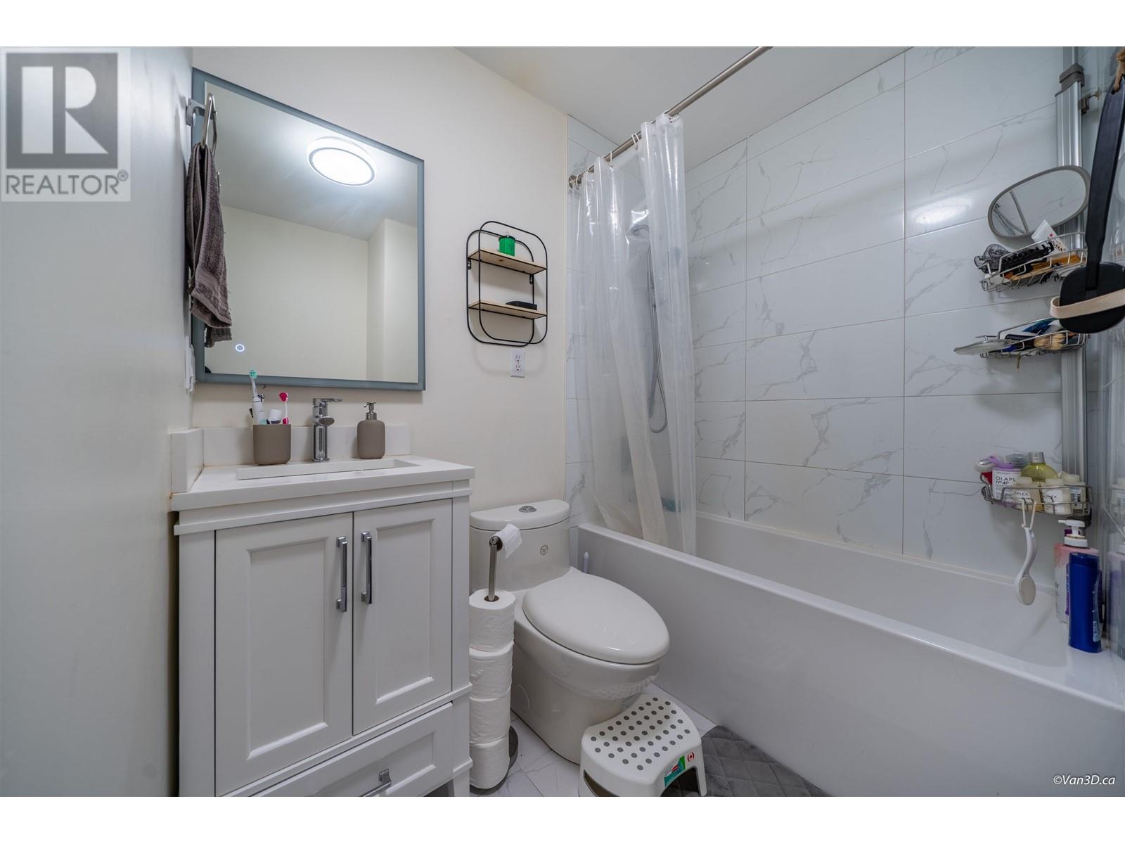 7962 Nelson Avenue, Burnaby, British Columbia  V5J 4E5 - Photo 11 - R2824320
