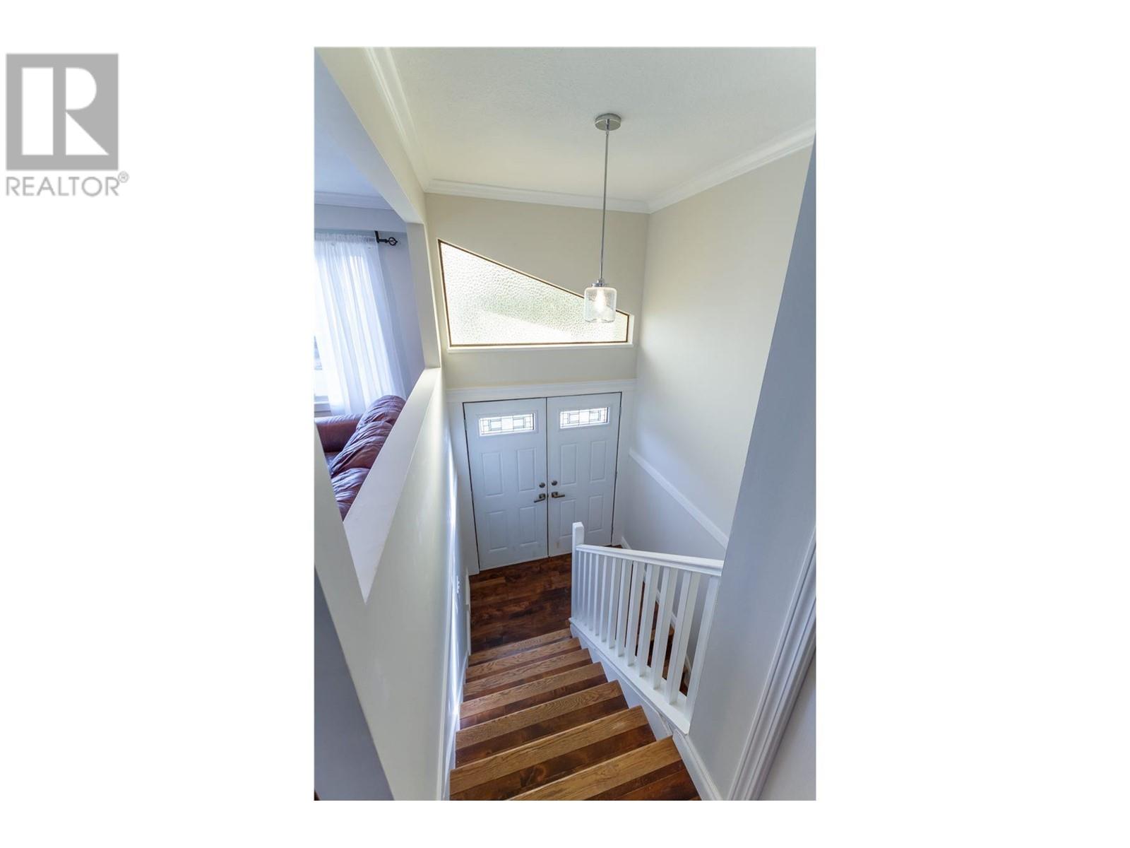 12125 229 Street, Maple Ridge, British Columbia  V2X 7M9 - Photo 5 - R2823928