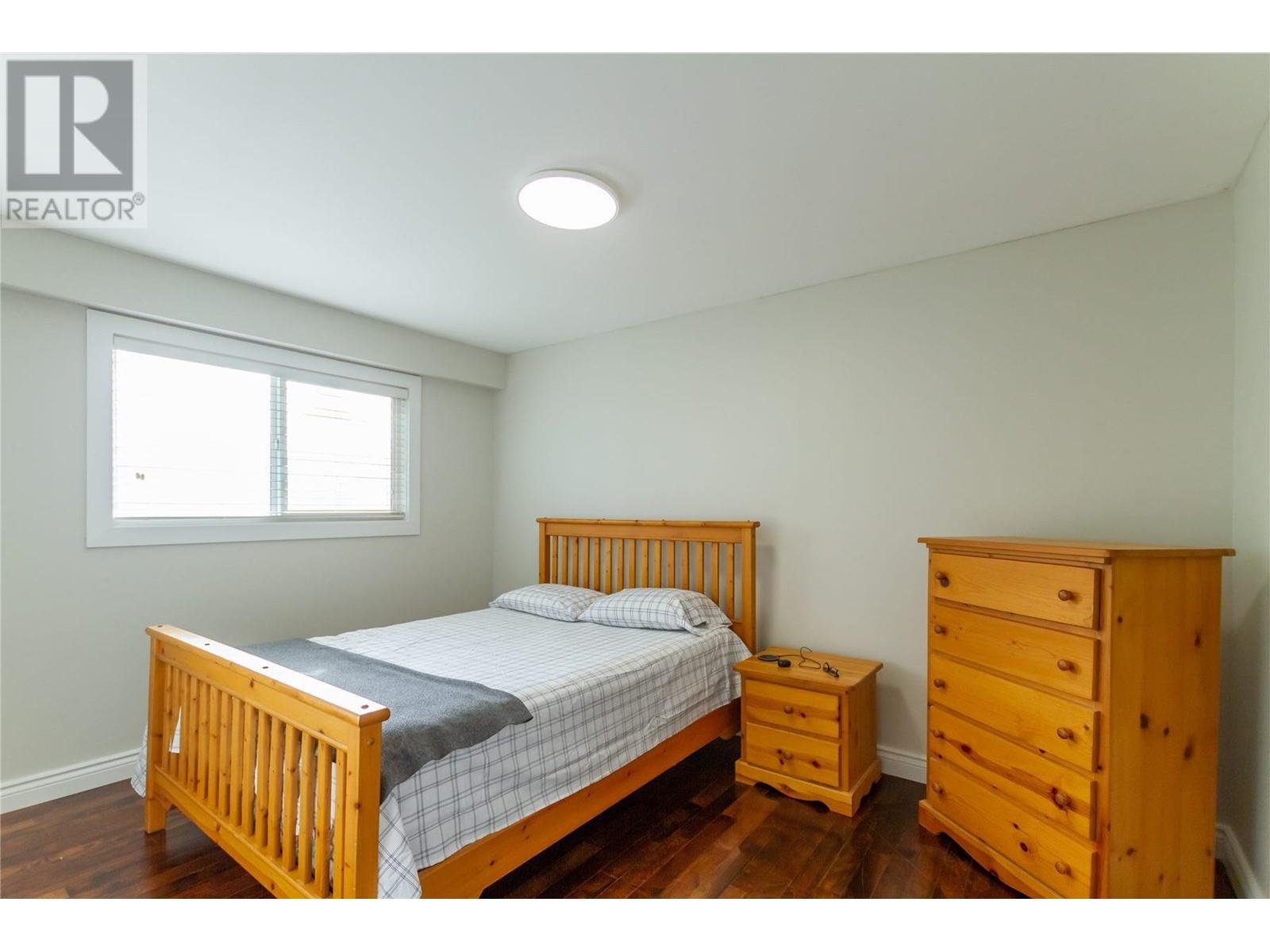 12125 229 Street, Maple Ridge, British Columbia  V2X 7M9 - Photo 15 - R2823928