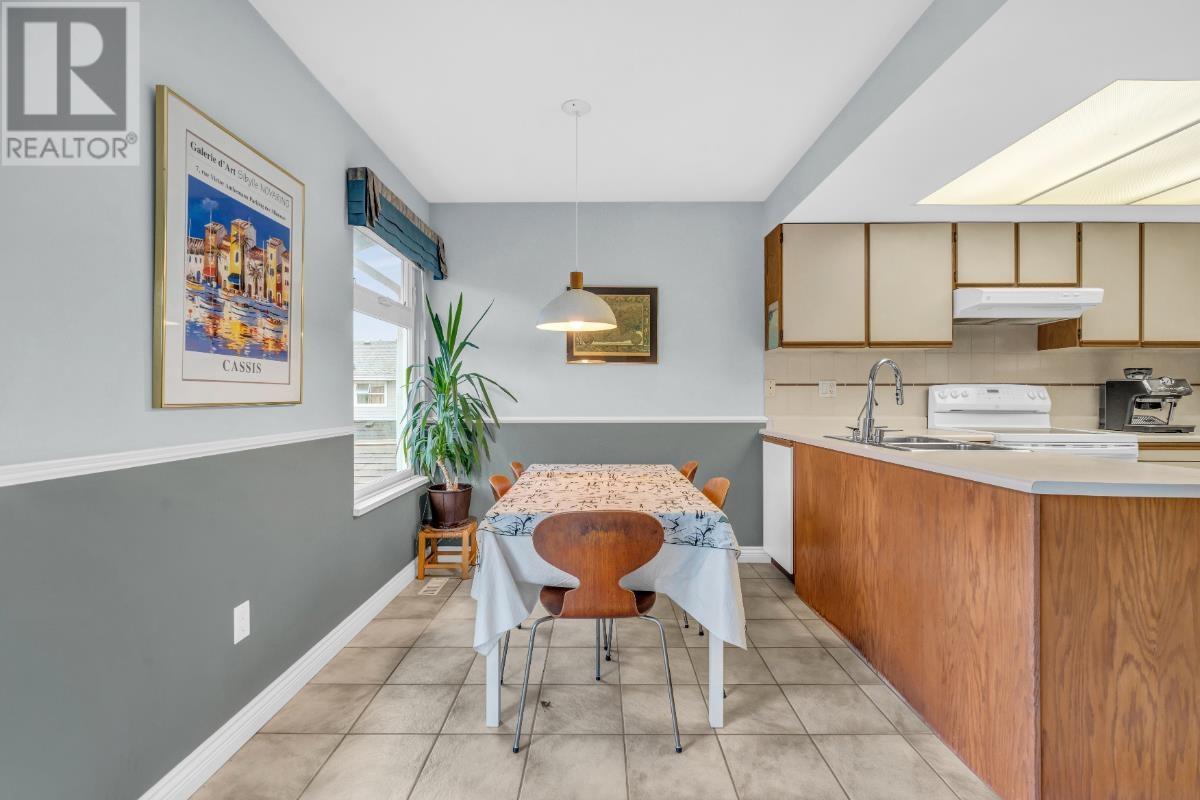 9266 Mcburney Drive, Richmond, British Columbia  V6Y 3H4 - Photo 10 - R2824347