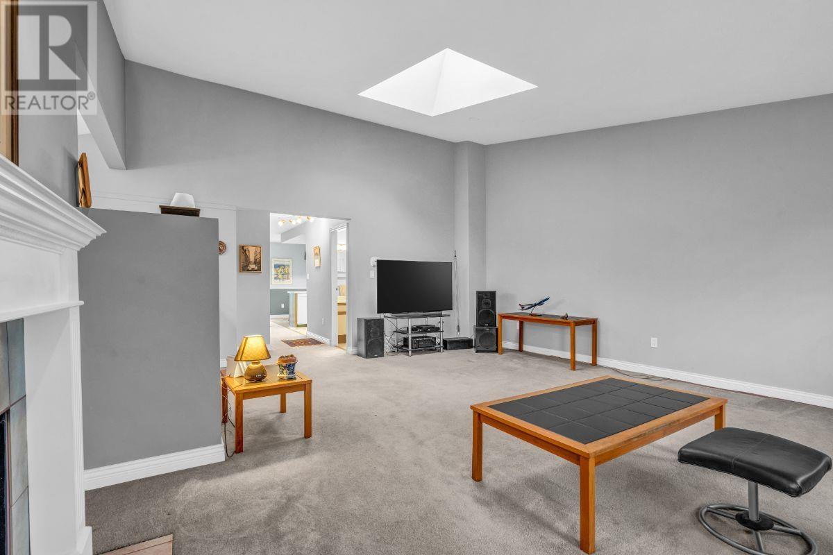 9266 Mcburney Drive, Richmond, British Columbia  V6Y 3H4 - Photo 4 - R2824347