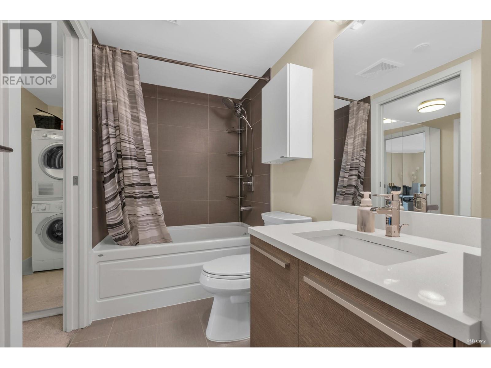 604 1323 Homer Street, Vancouver, British Columbia  V6B 5T1 - Photo 2 - R2824224