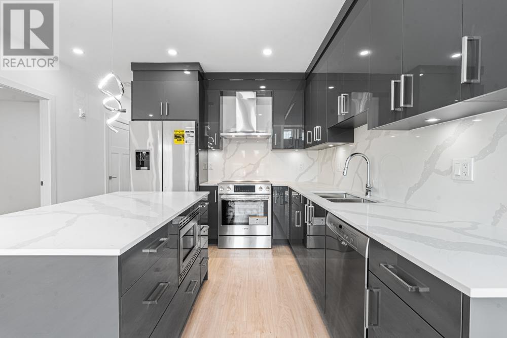 4785 Slocan Street, Vancouver, British Columbia  V5R 2A2 - Photo 8 - R2819170