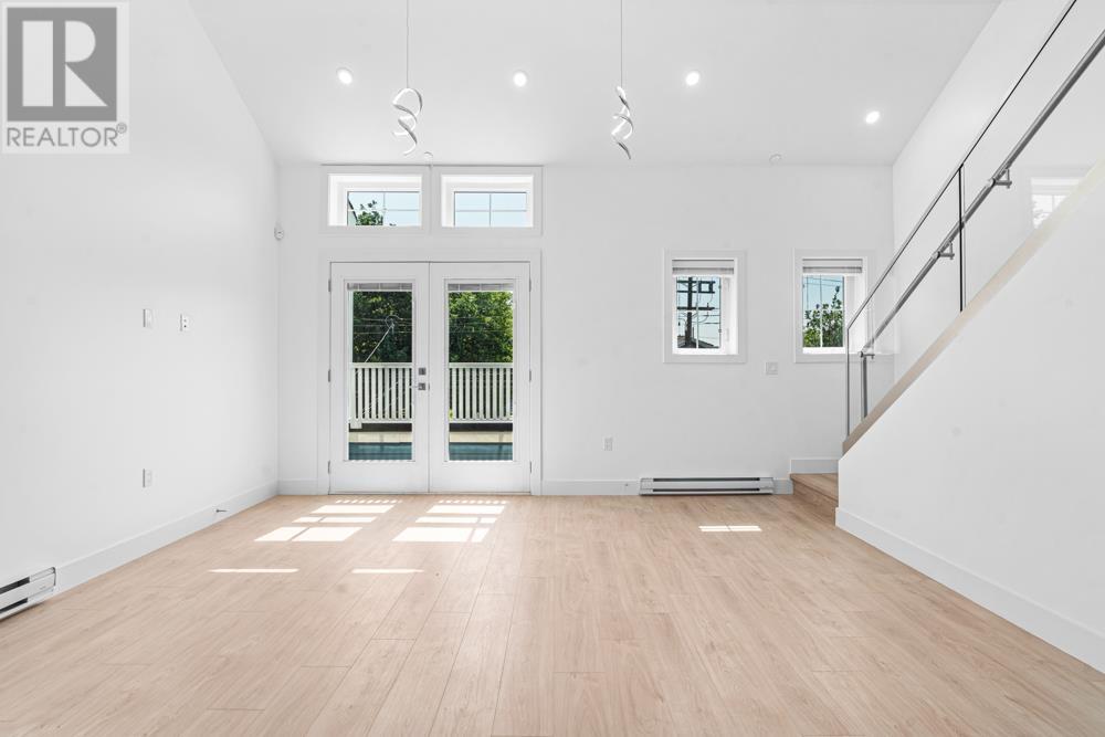 4785 Slocan Street, Vancouver, British Columbia  V5R 2A2 - Photo 2 - R2819170