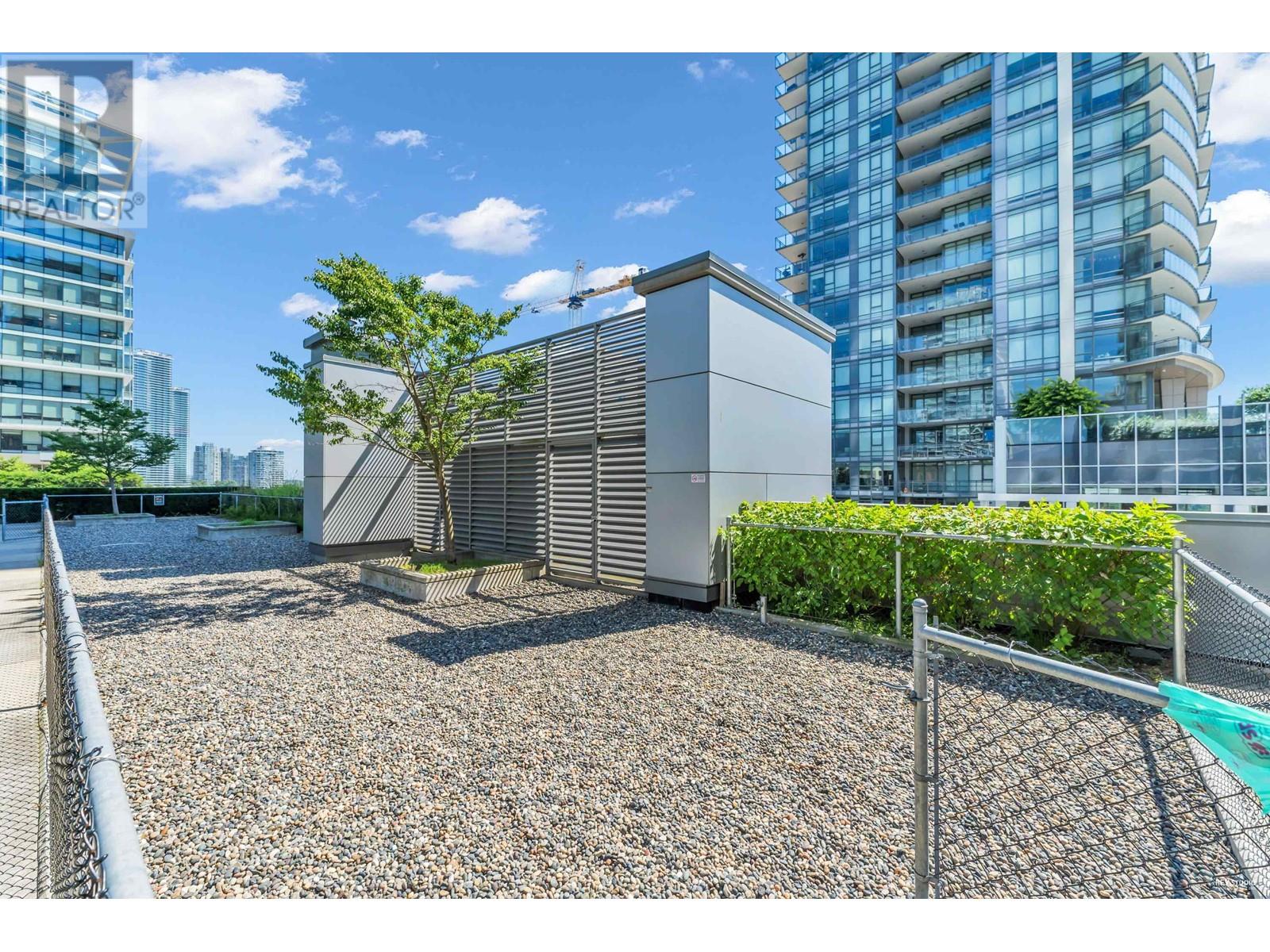 3605 2008 Rosser Avenue, Burnaby, British Columbia  V5C 0H8 - Photo 11 - R2824001