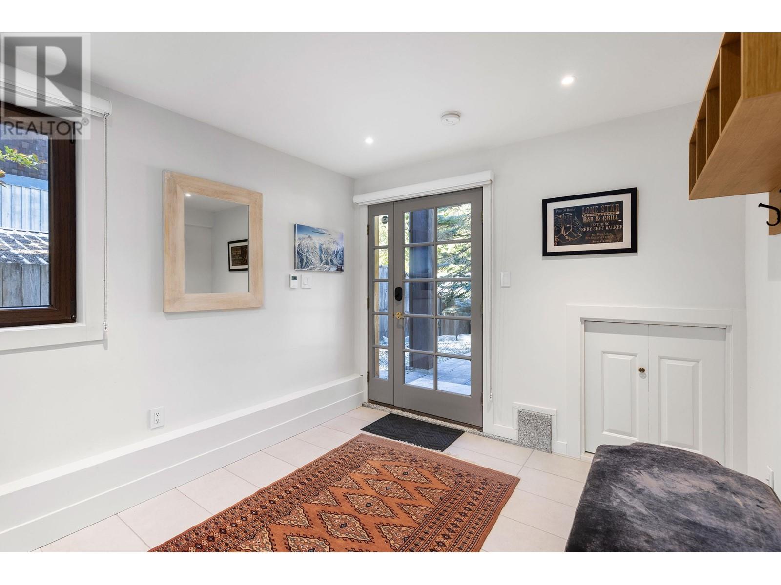 6250 Flute Place, Whistler, British Columbia  V8E 0C5 - Photo 24 - R2816293