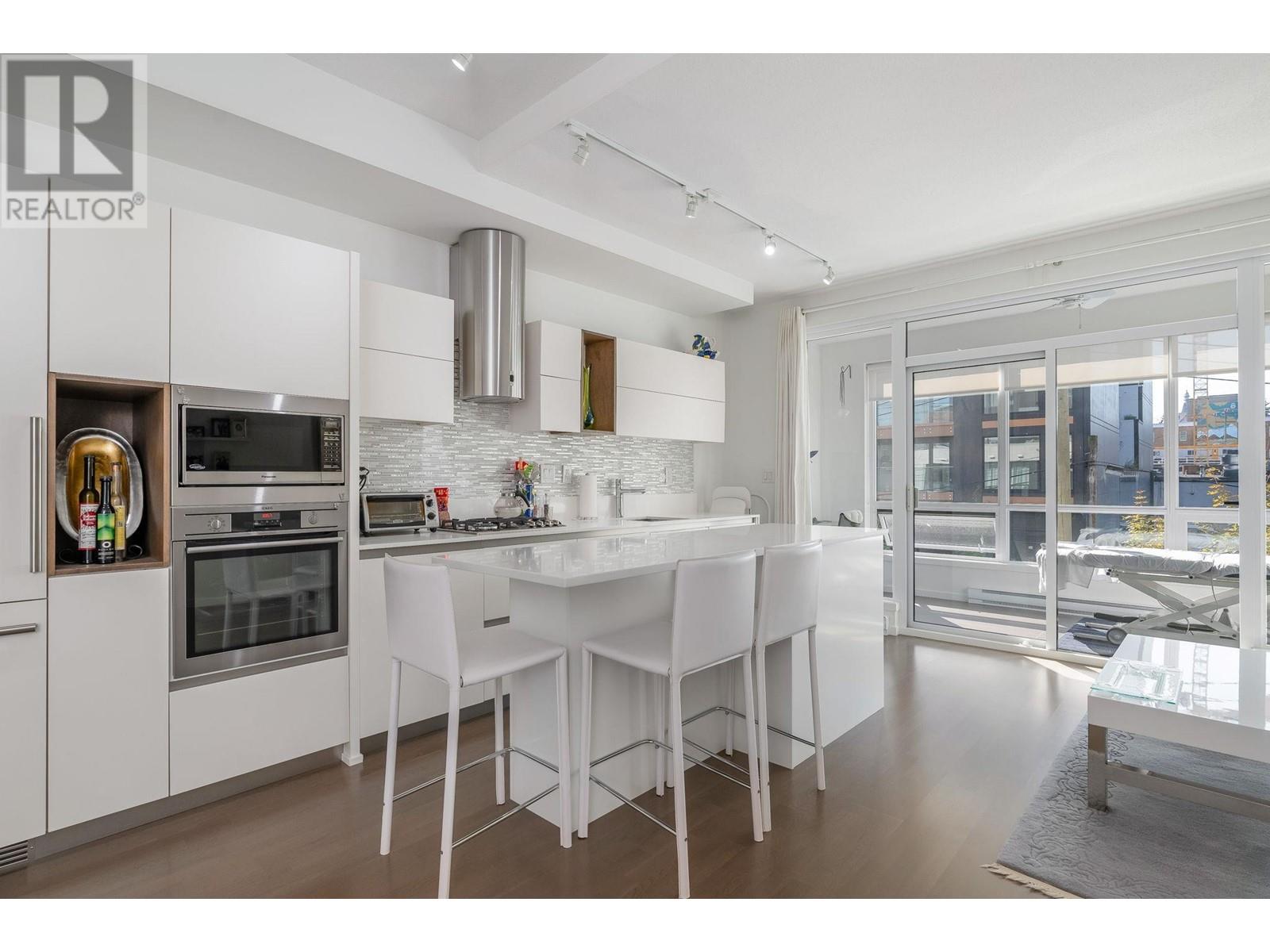210 133 E 8th Avenue, Vancouver, British Columbia  V5T 1R8 - Photo 2 - R2820972