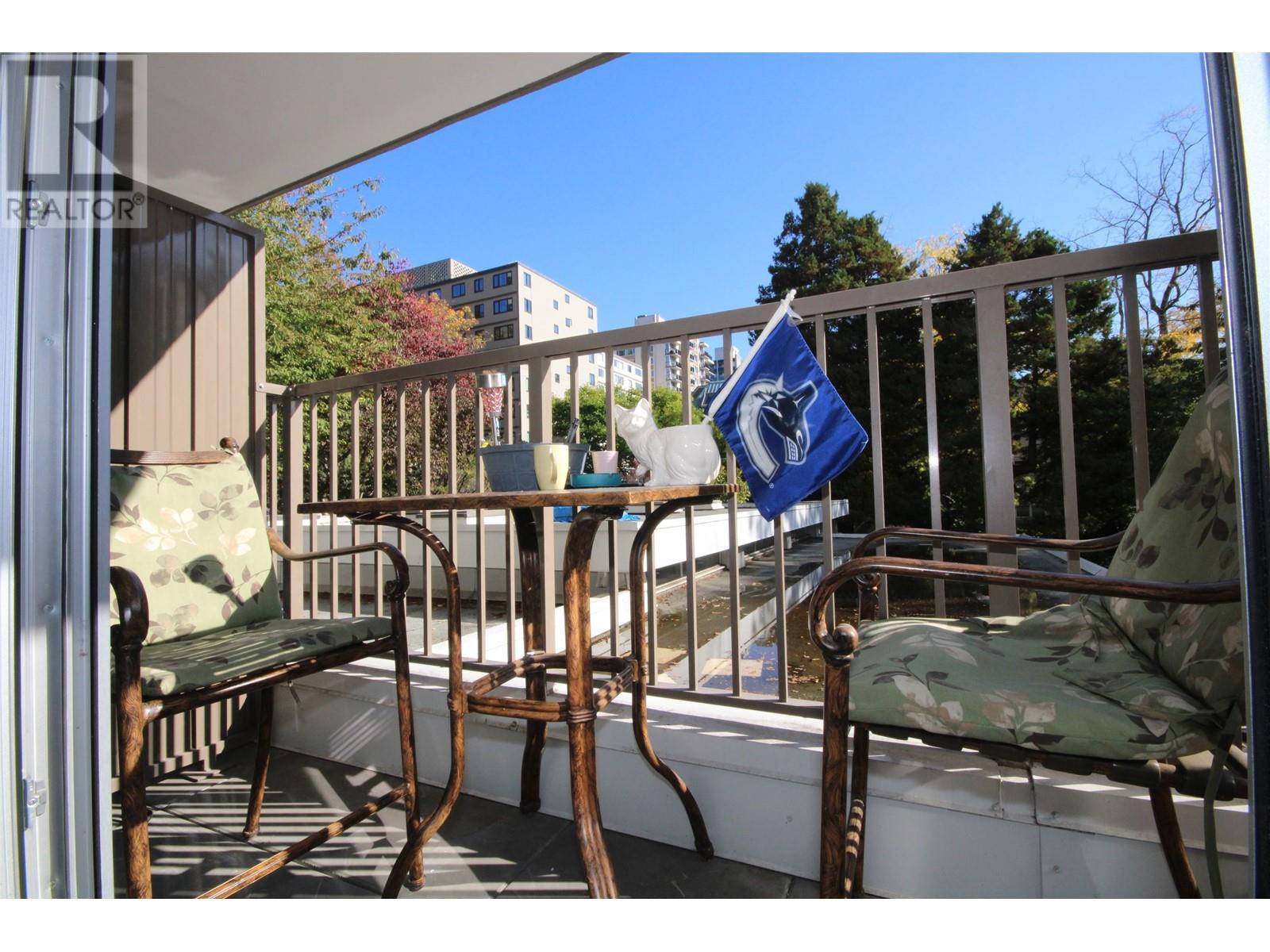 207 1251 Cardero Street, Vancouver, British Columbia  V6G 2H9 - Photo 7 - R2823996