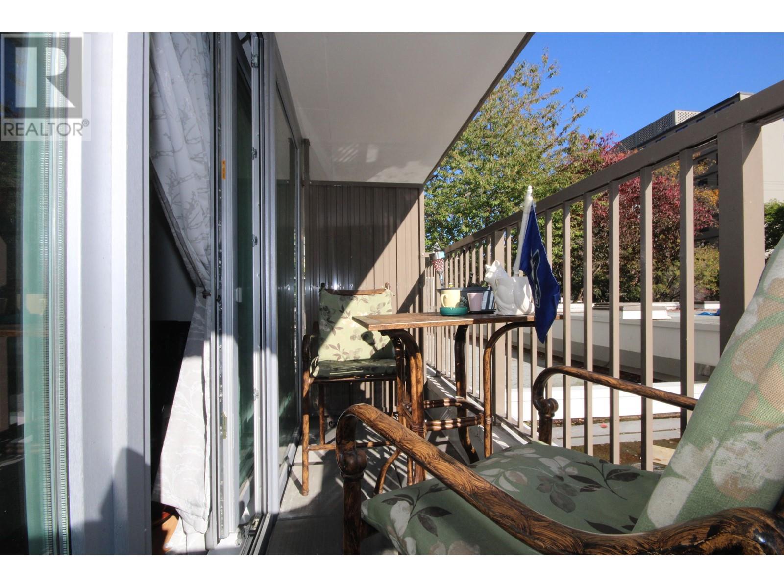 207 1251 Cardero Street, Vancouver, British Columbia  V6G 2H9 - Photo 8 - R2823996