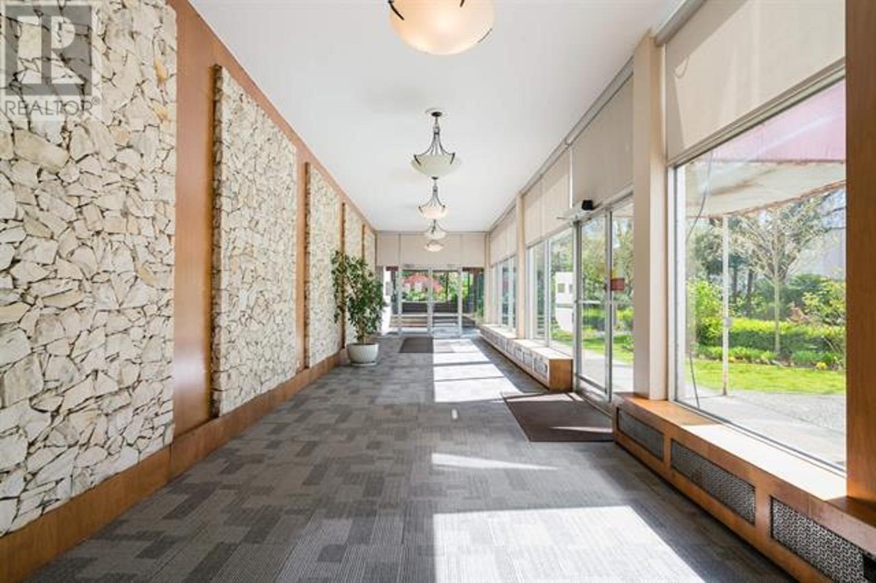207 1251 Cardero Street, Vancouver, British Columbia  V6G 2H9 - Photo 14 - R2823996