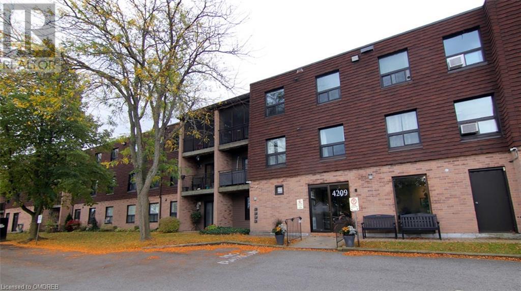 4209 Hixon Street Unit# 304, Beamsville, Ontario  L3J 0K2 - Photo 2 - 40467870