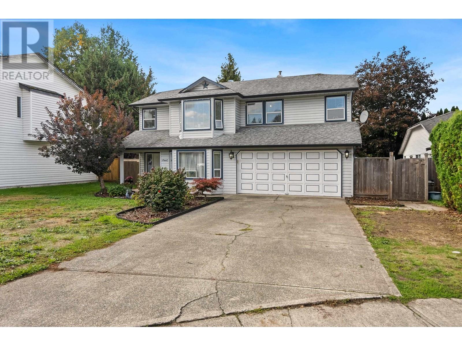 12447 189a Street, Pitt Meadows, British Columbia  V3Y 2H2 - Photo 2 - R2824411