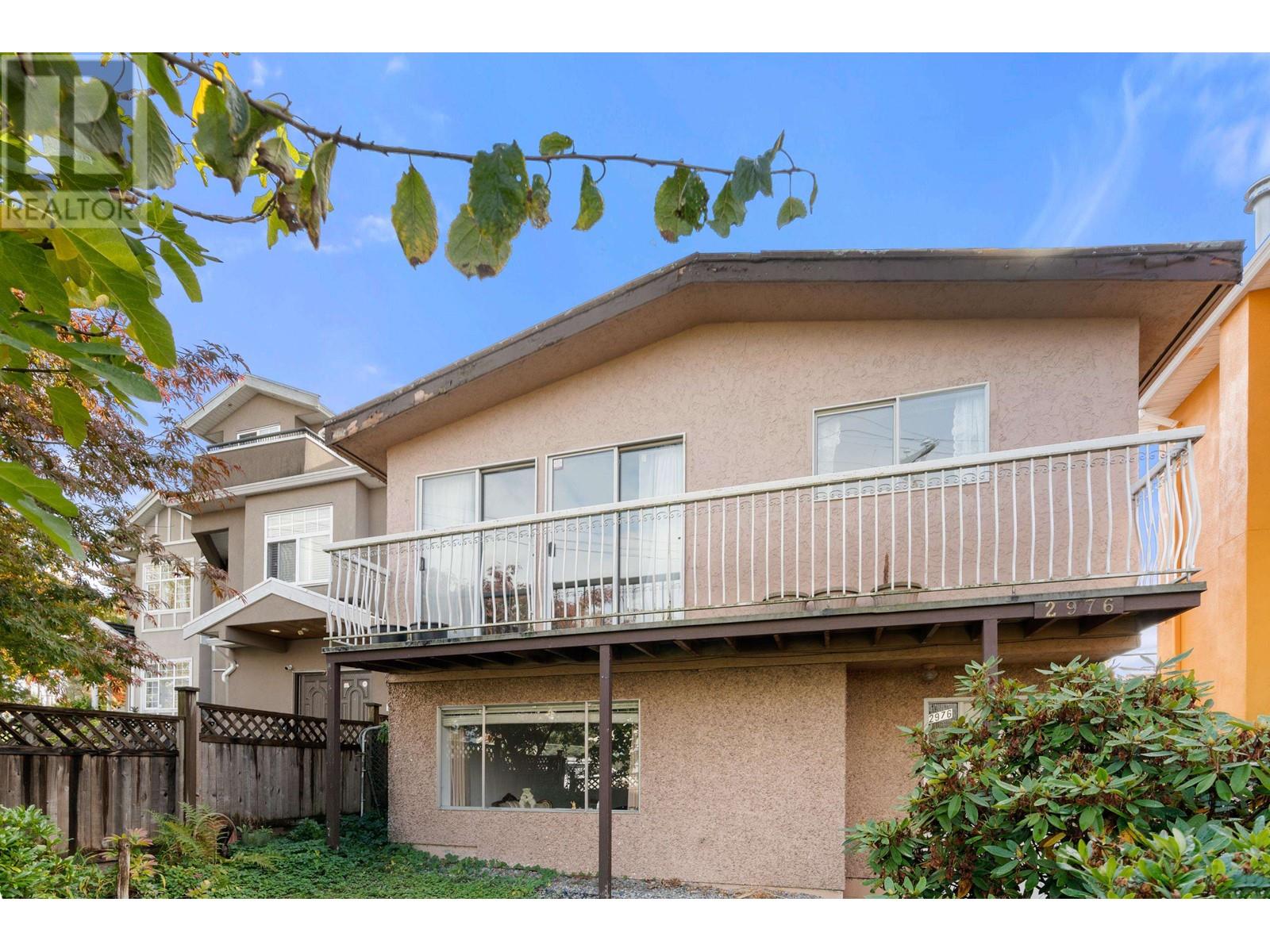 2976 School Avenue, Vancouver, British Columbia  V5R 5M5 - Photo 2 - R2824413