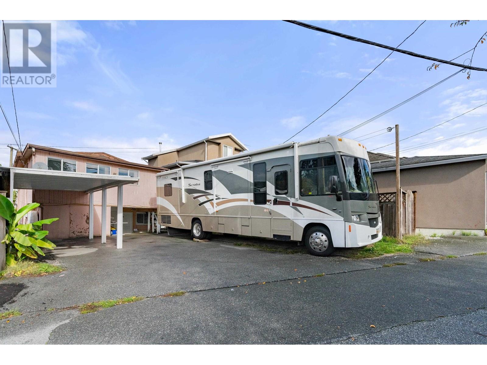 2976 School Avenue, Vancouver, British Columbia  V5R 5M5 - Photo 36 - R2824413
