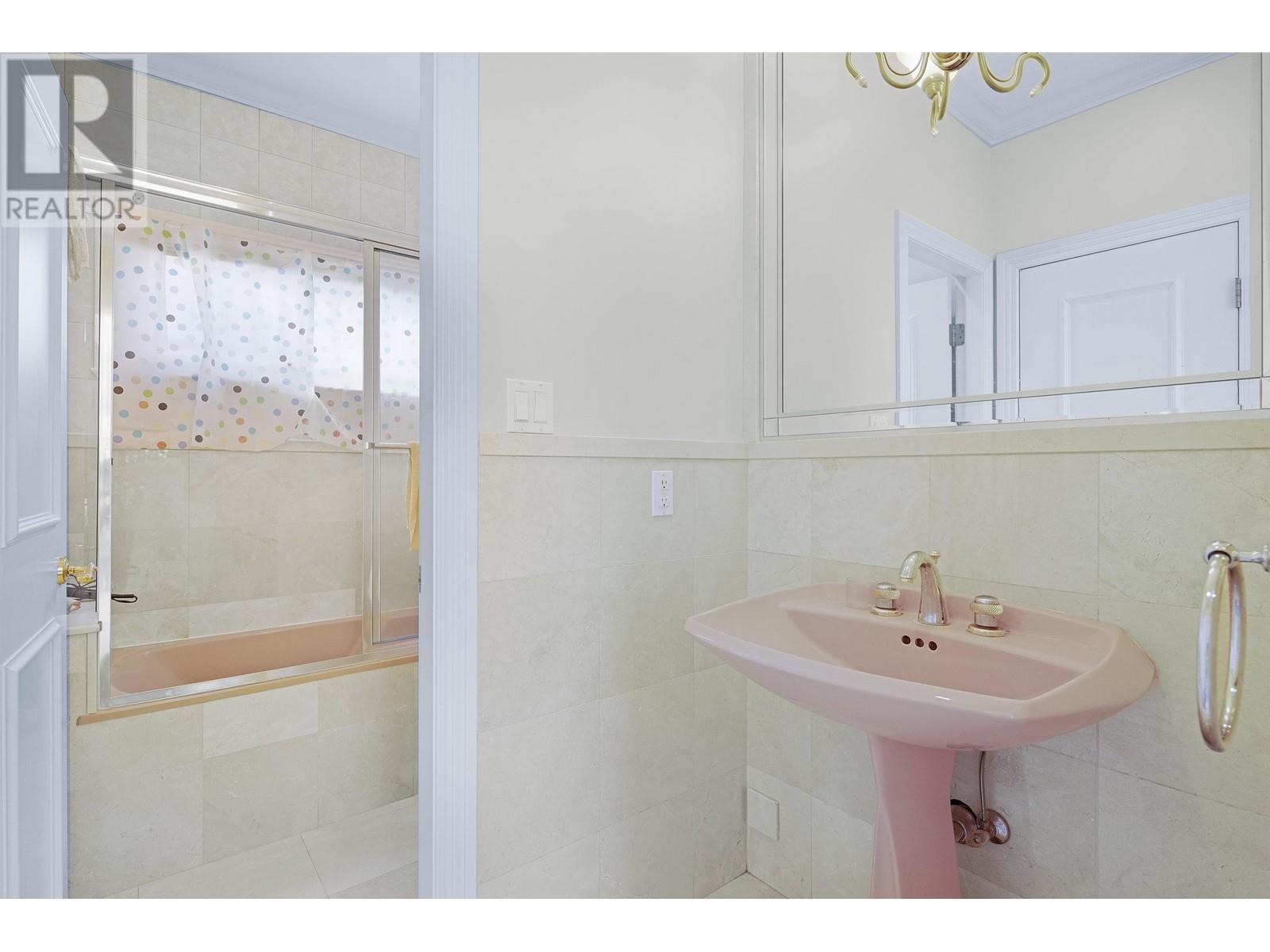 1283 W 47th Avenue, Vancouver, British Columbia  V6M 2L5 - Photo 7 - R2824414