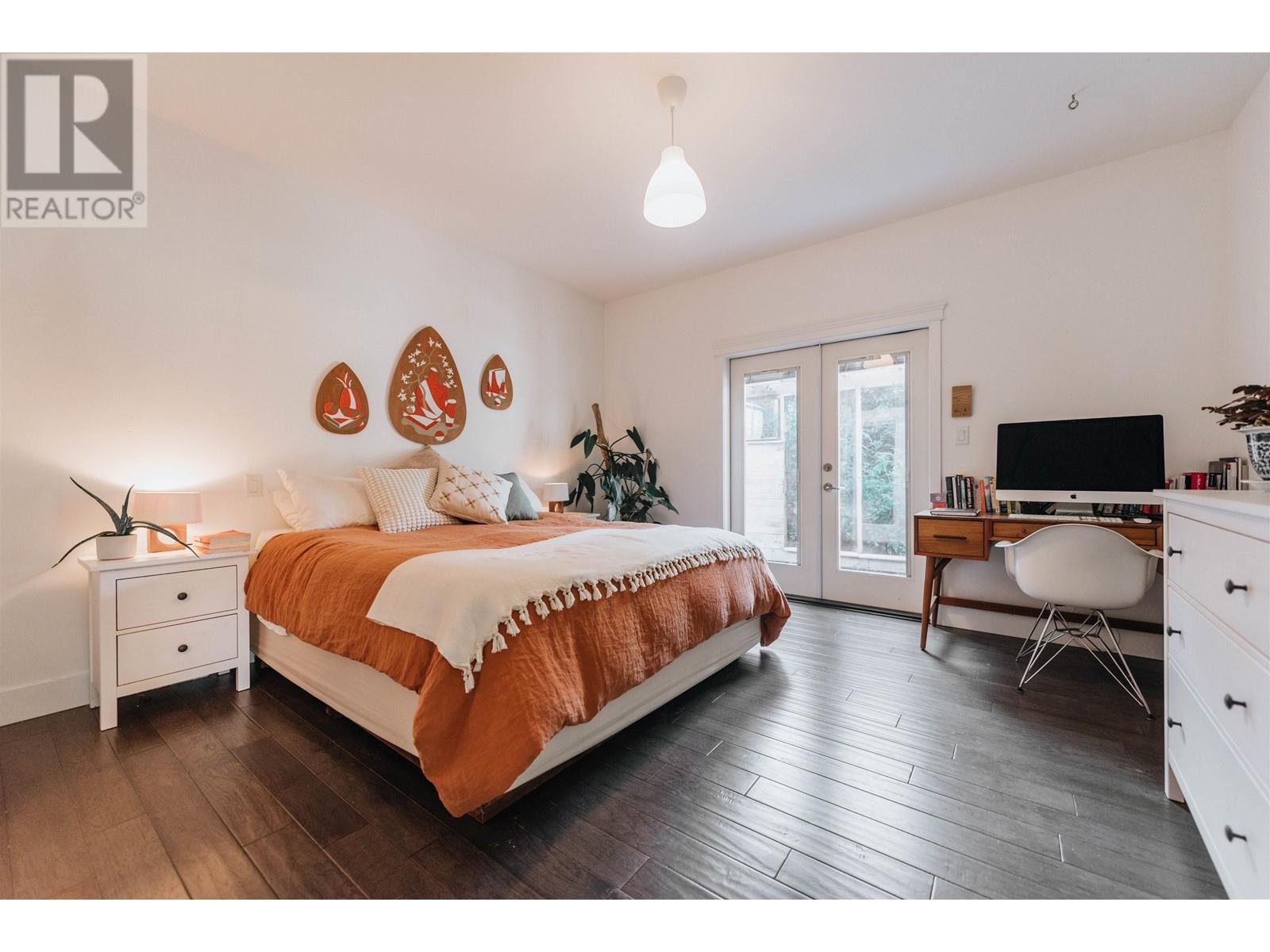 1211 Grandview Road, Gibsons, British Columbia  V0N 1V3 - Photo 20 - R2824438
