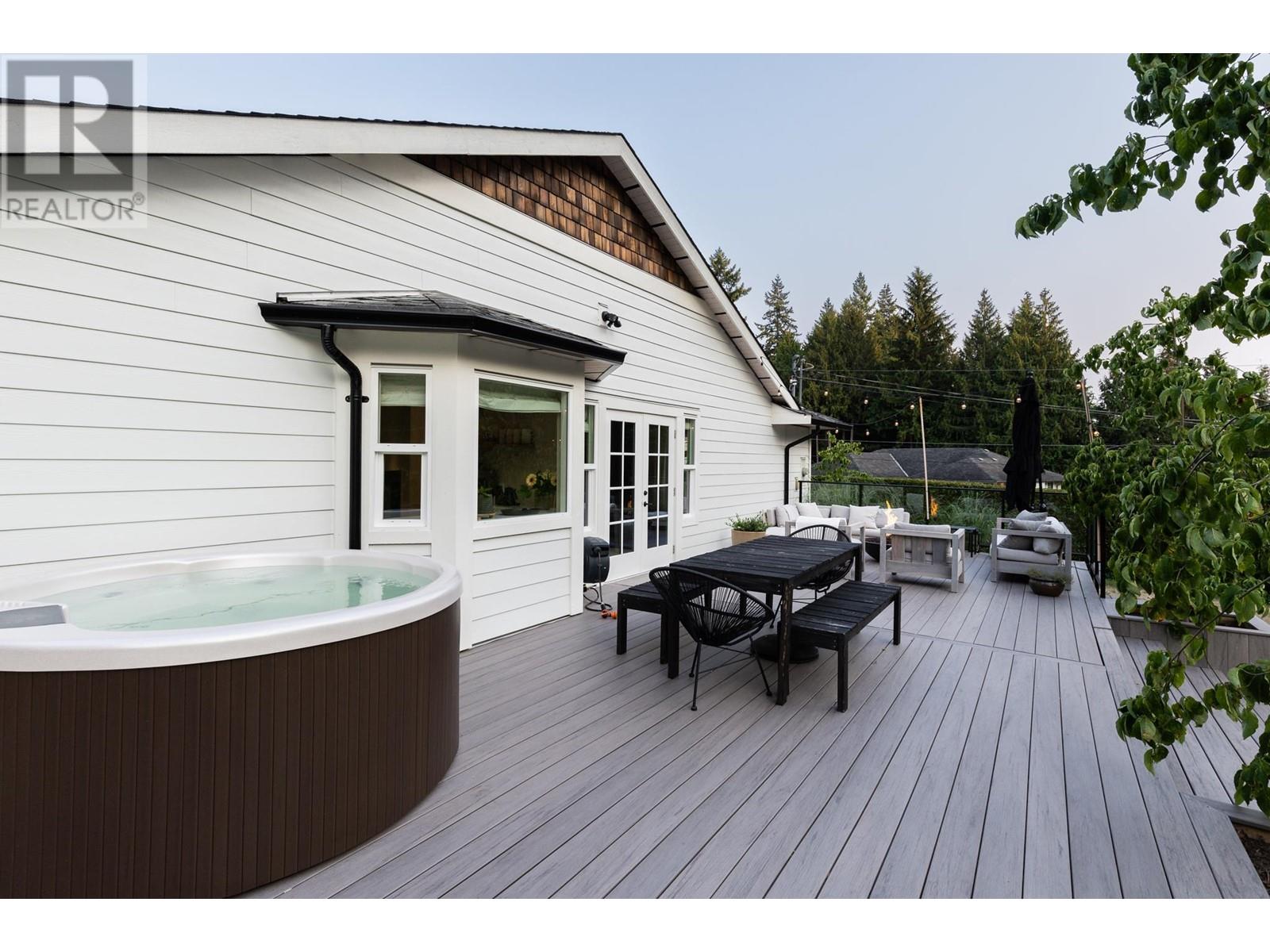 3404 Kraus Road, Roberts Creek, British Columbia  V0N 2W2 - Photo 27 - R2824444