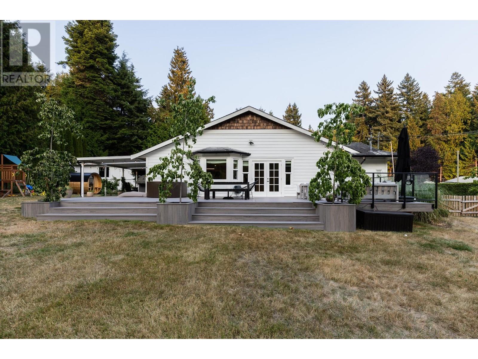 3404 Kraus Road, Roberts Creek, British Columbia  V0N 2W2 - Photo 31 - R2824444