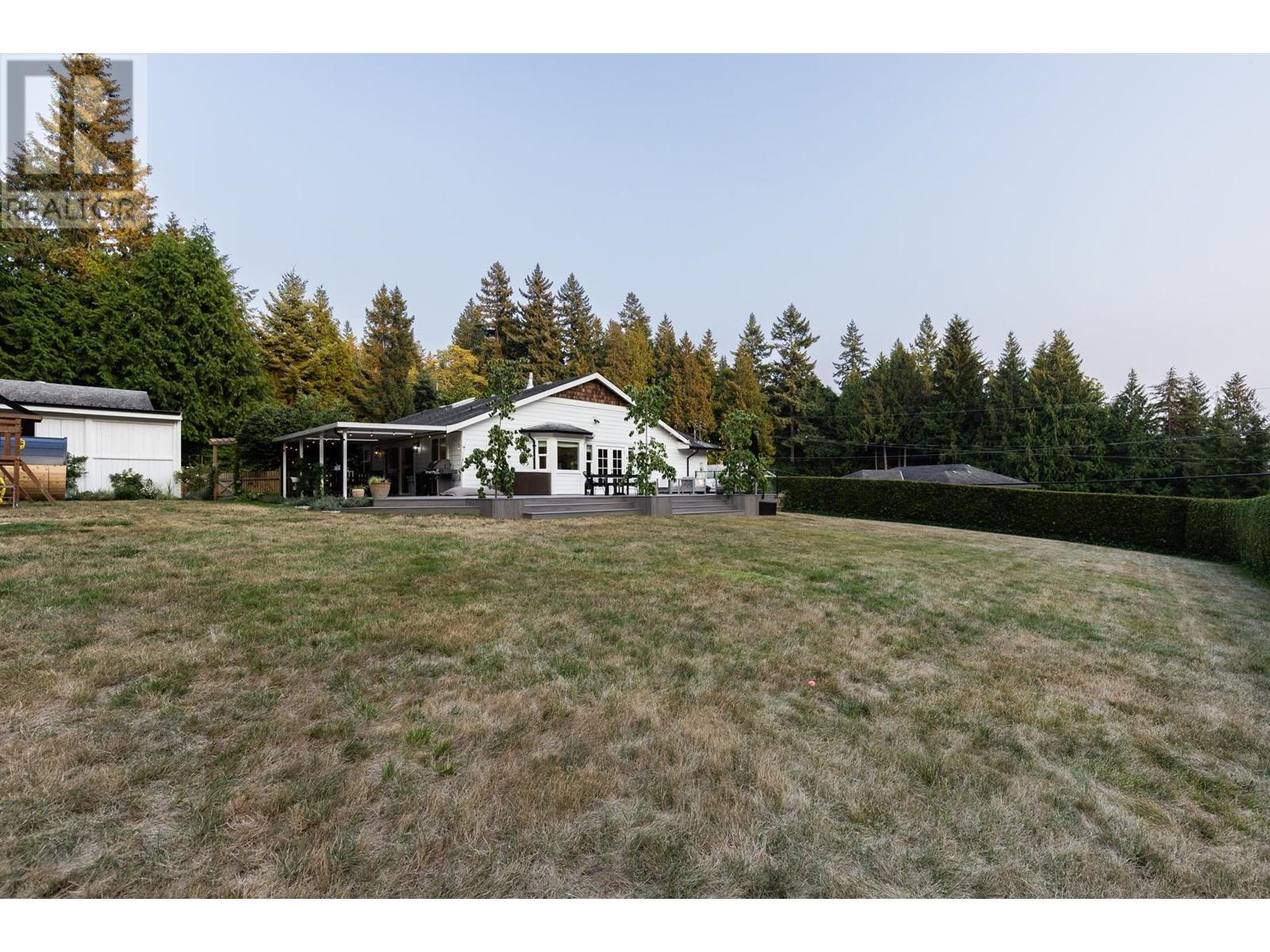 3404 Kraus Road, Roberts Creek, British Columbia  V0N 2W2 - Photo 32 - R2824444