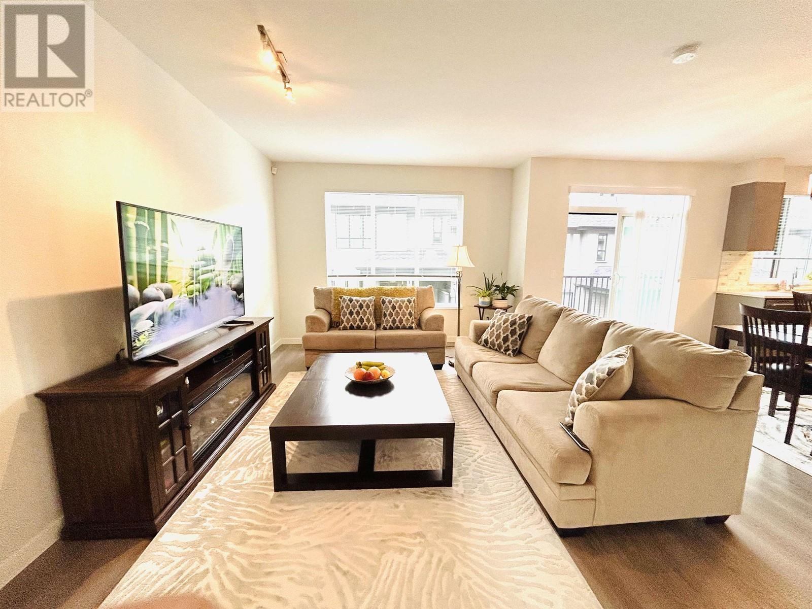 136 3500 Burke Village Promenade, Coquitlam, British Columbia  V3E 0N2 - Photo 3 - R2824427