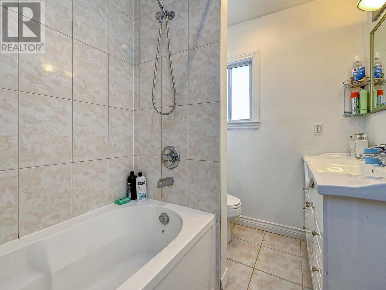3411 E 45th Avenue, Vancouver, British Columbia  V5R 3E9 - Photo 22 - R2824418