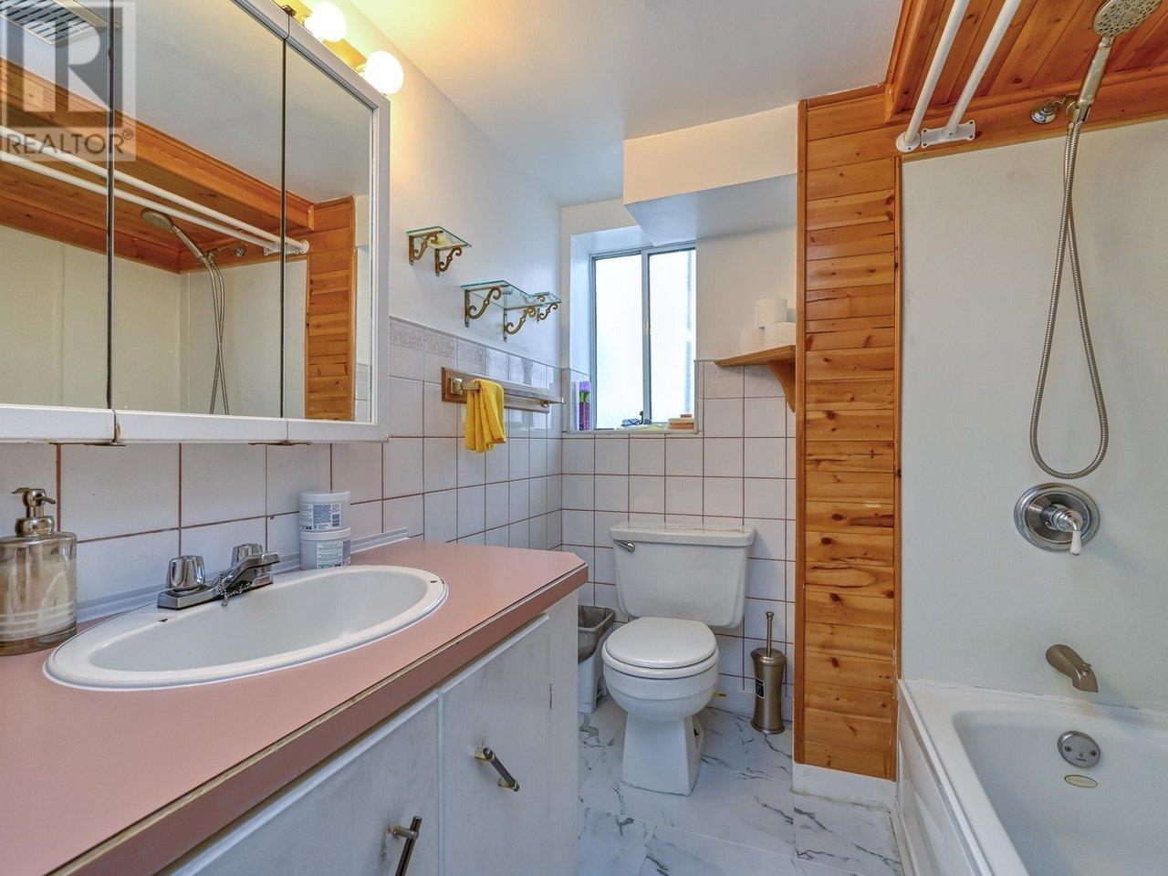 3411 E 45th Avenue, Vancouver, British Columbia  V5R 3E9 - Photo 30 - R2824418