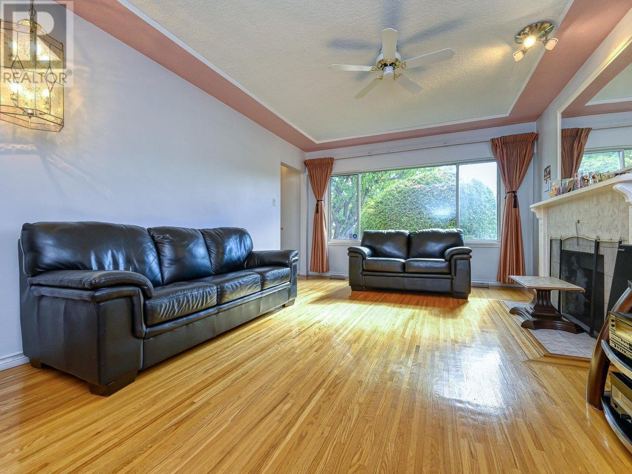 3411 E 45th Avenue, Vancouver, British Columbia  V5R 3E9 - Photo 11 - R2824418