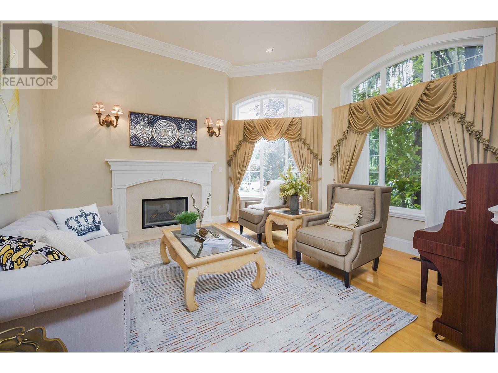 1751 Hampton Drive, Coquitlam, British Columbia  V3E 3E1 - Photo 3 - R2823499
