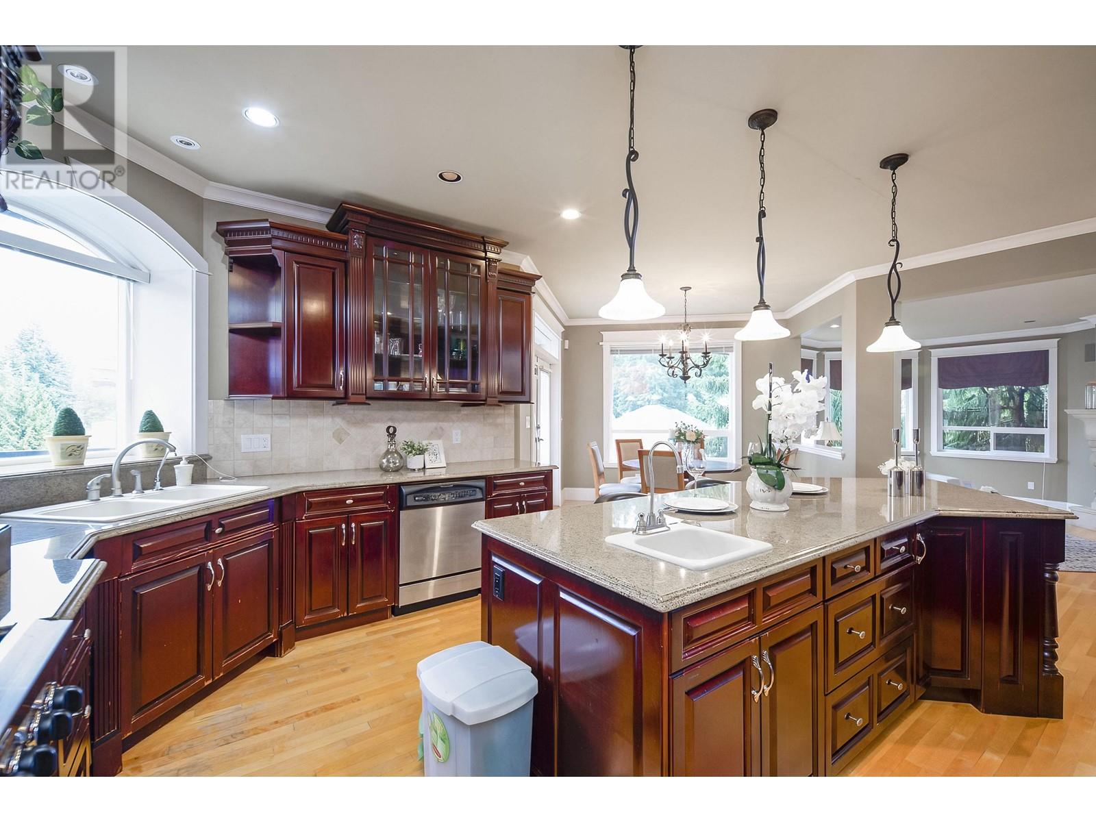 1751 Hampton Drive, Coquitlam, British Columbia  V3E 3E1 - Photo 13 - R2823499