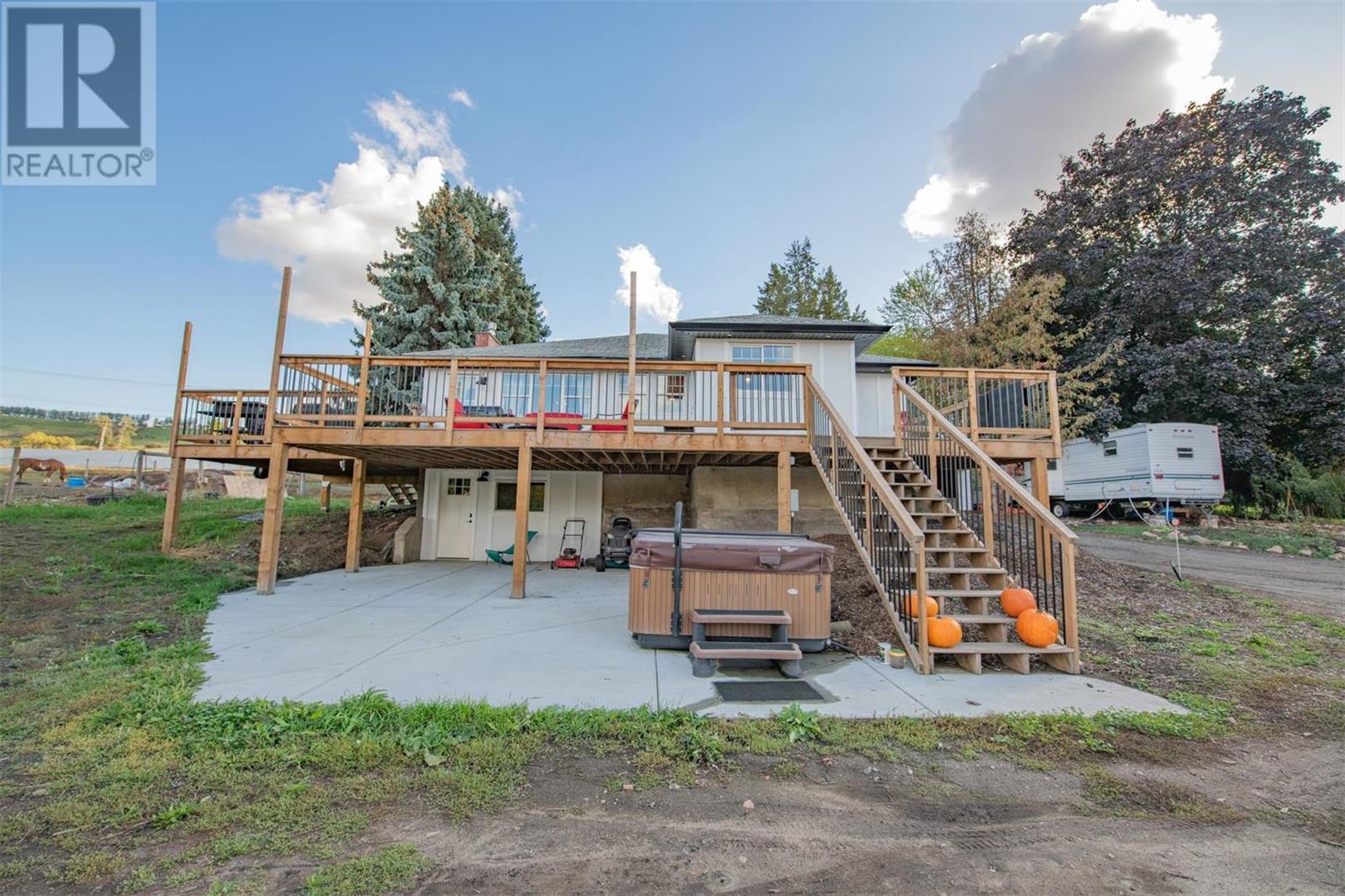 6177 Okanagan Avenue, Vernon, British Columbia  V1H 1M1 - Photo 39 - 10287045