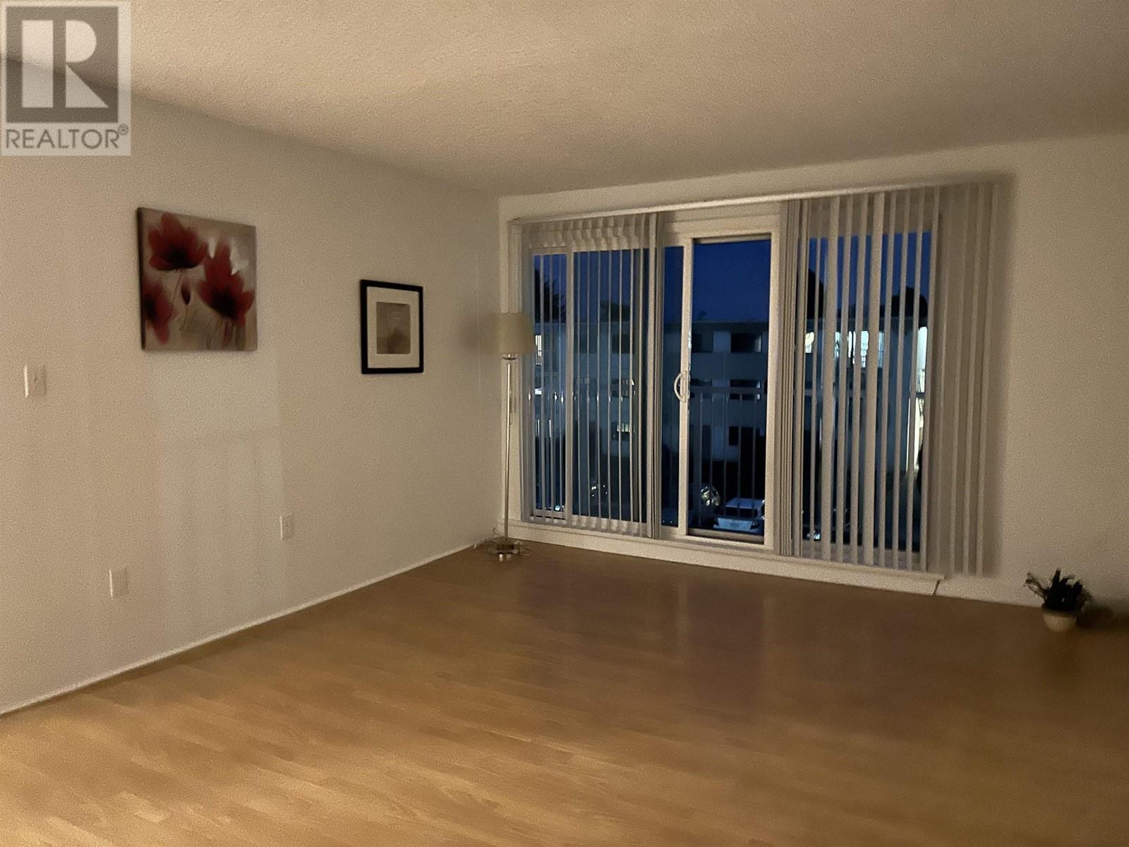 310 7240 LINDSAY ROAD, richmond, British Columbia