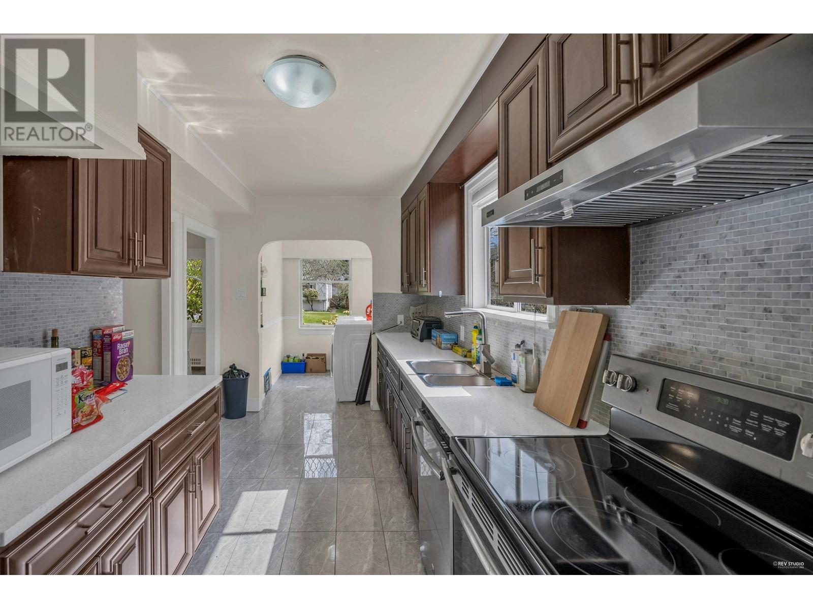 6575 Lime Street, Vancouver, British Columbia  V6P 5V7 - Photo 11 - R2824463