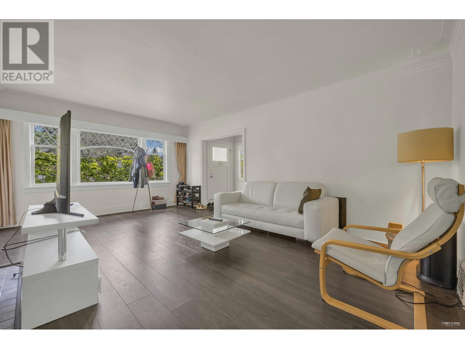 6575 Lime Street, Vancouver, British Columbia  V6P 5V7 - Photo 5 - R2824463
