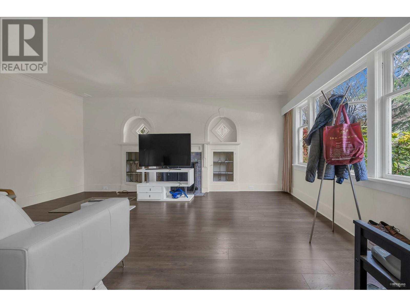 6575 Lime Street, Vancouver, British Columbia  V6P 5V7 - Photo 6 - R2824463