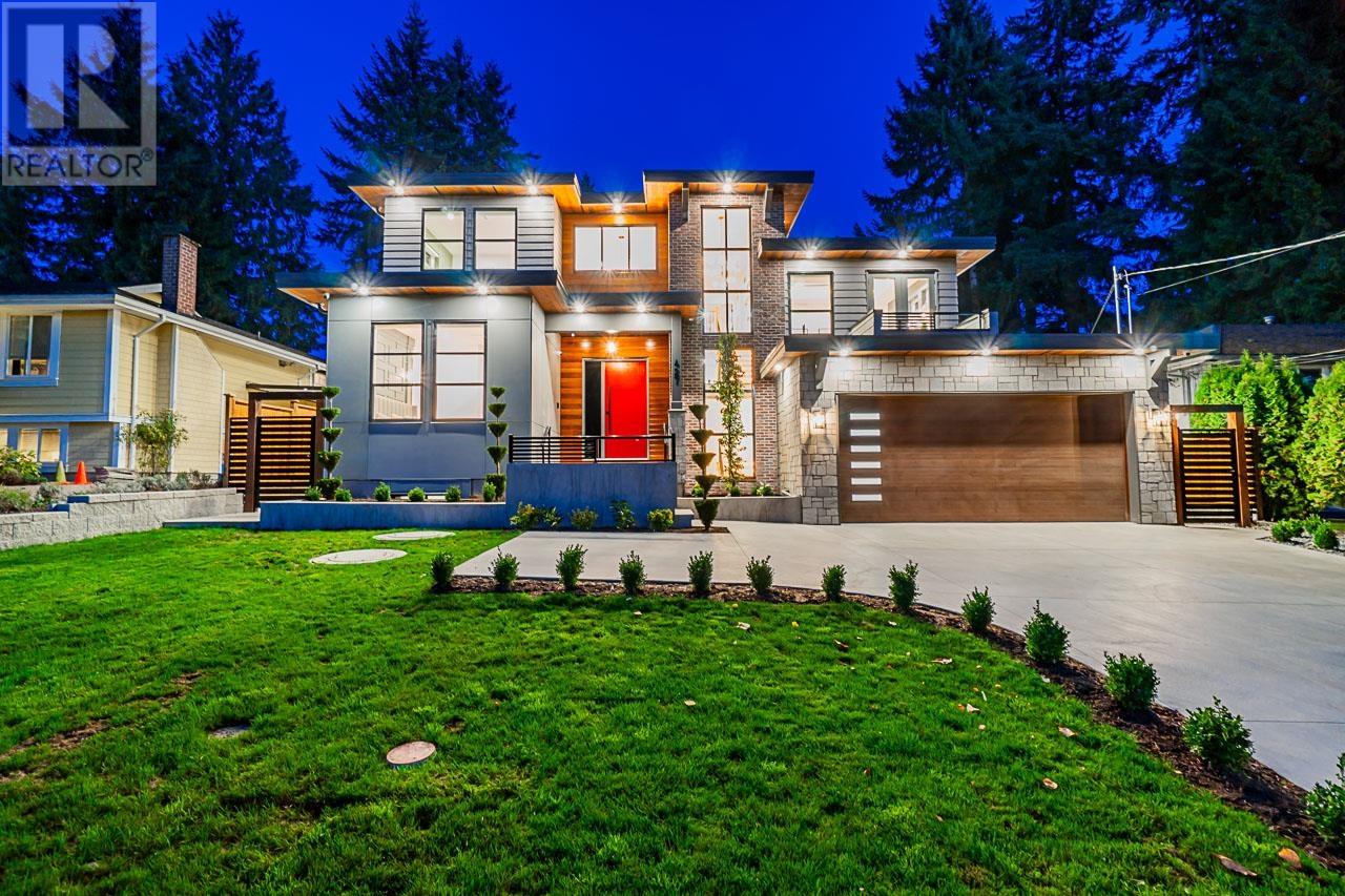 427 TRINITY STREET, coquitlam, British Columbia