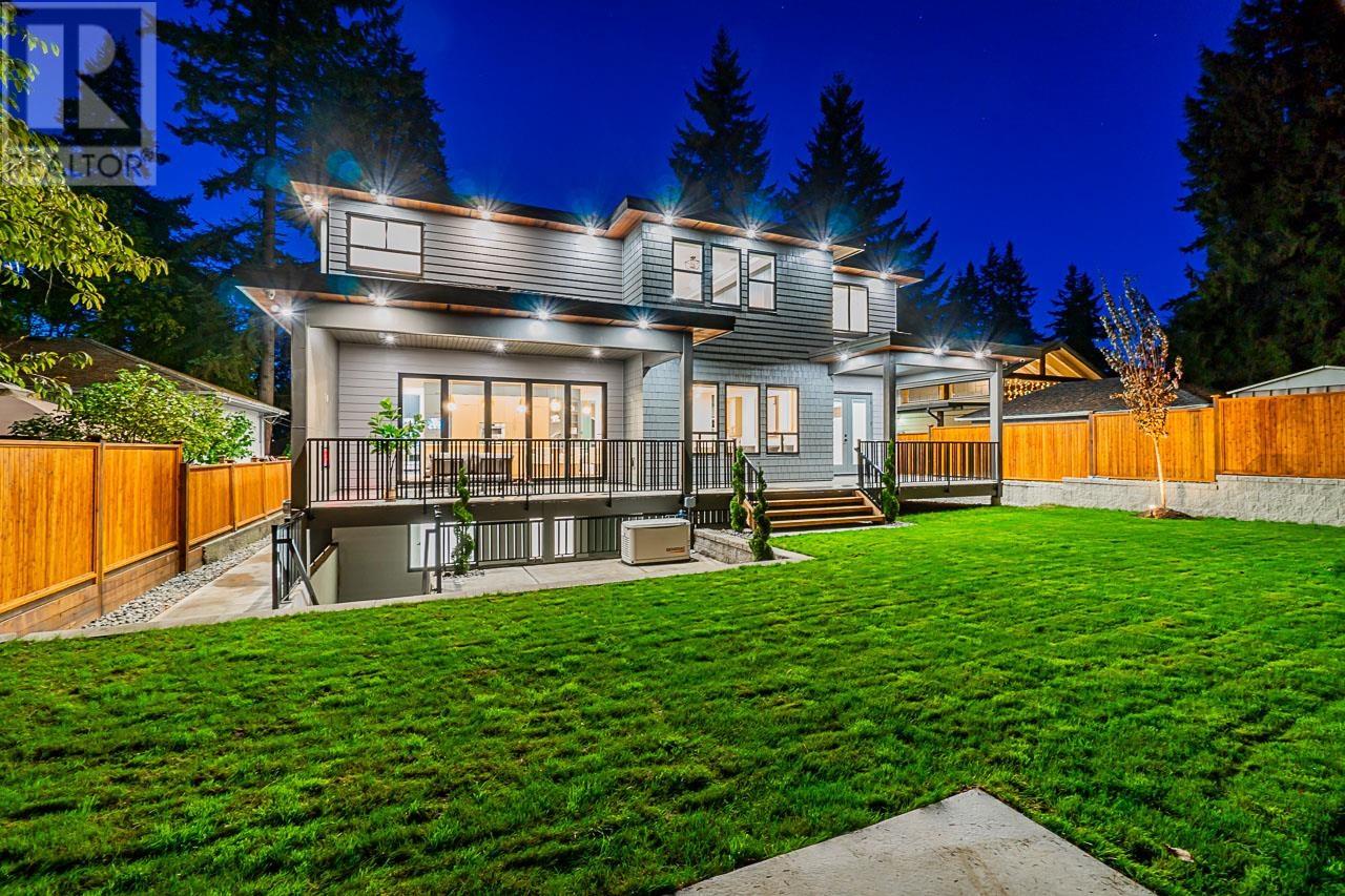 427 Trinity Street, Coquitlam, British Columbia  V3K 5N4 - Photo 32 - R2824437