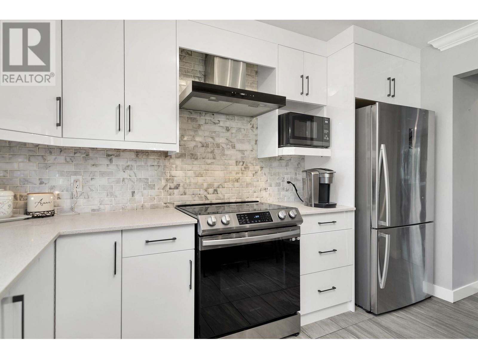 23071 121 A Avenue, Maple Ridge, British Columbia  V2X 0B7 - Photo 5 - R2823497