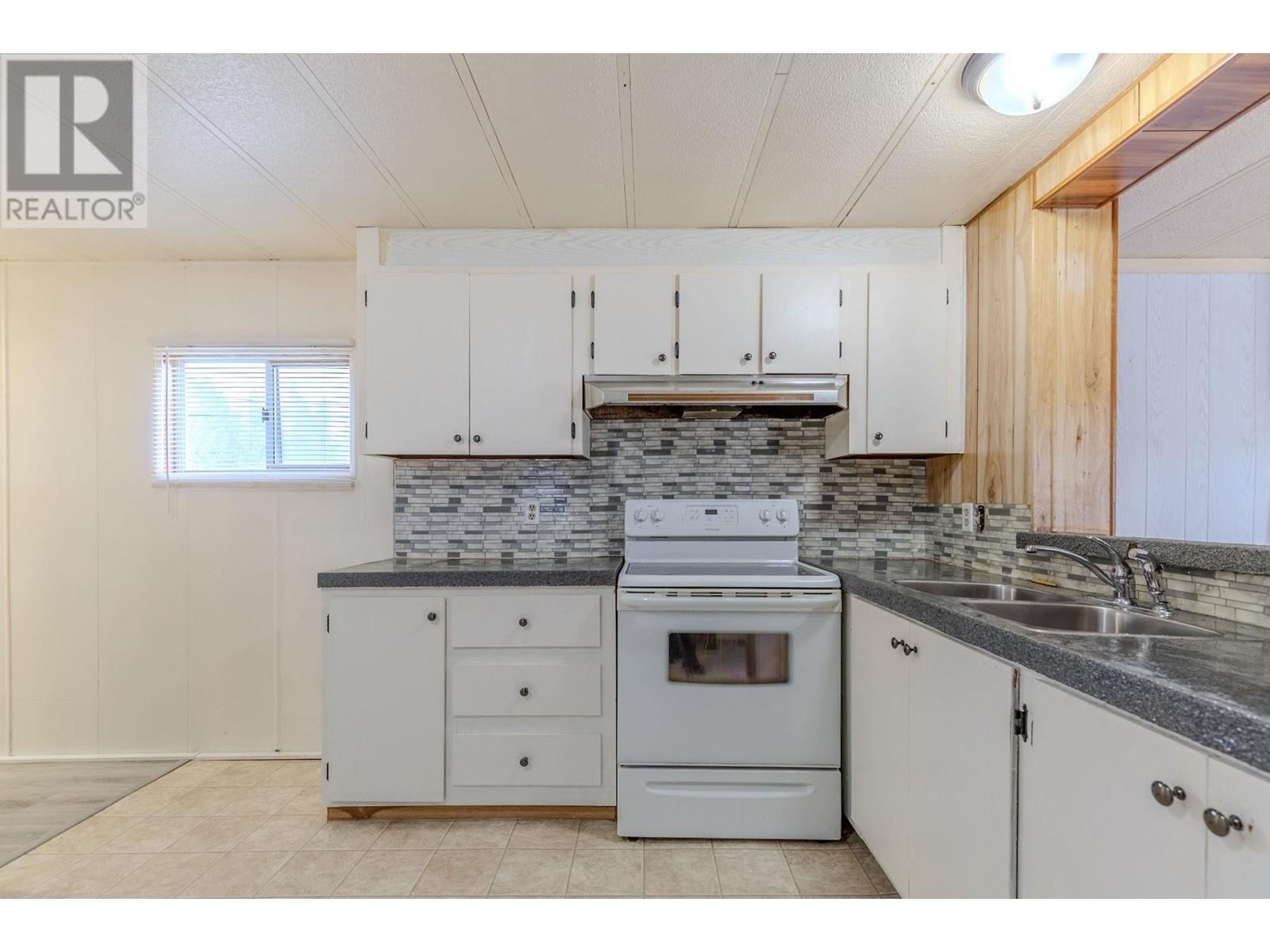 17 21163 Lougheed Highway, Maple Ridge, British Columbia  V2X 2R4 - Photo 12 - R2824013
