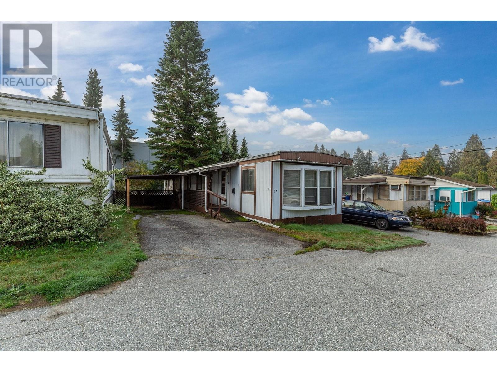 17 21163 LOUGHEED HIGHWAY, maple ridge, British Columbia