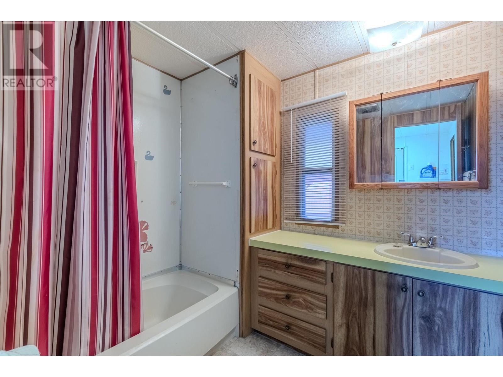 17 21163 Lougheed Highway, Maple Ridge, British Columbia  V2X 2R4 - Photo 21 - R2824013