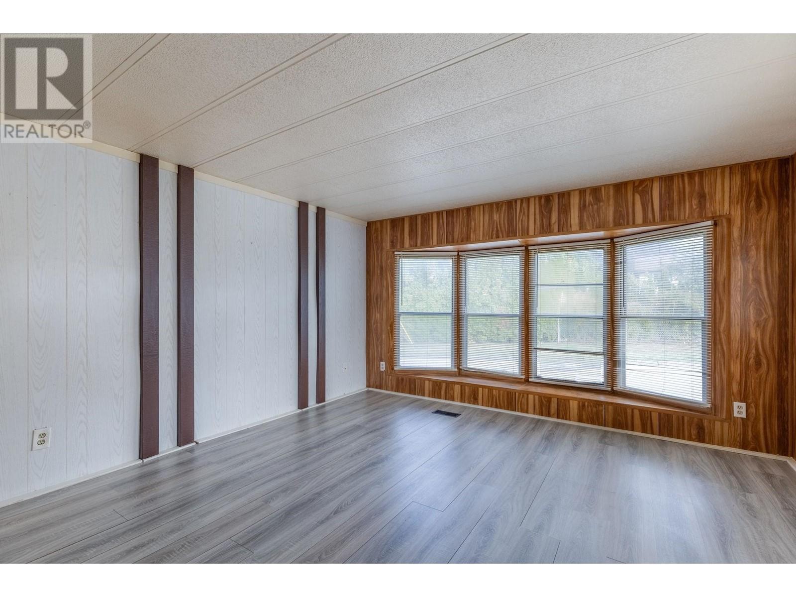 17 21163 Lougheed Highway, Maple Ridge, British Columbia  V2X 2R4 - Photo 4 - R2824013
