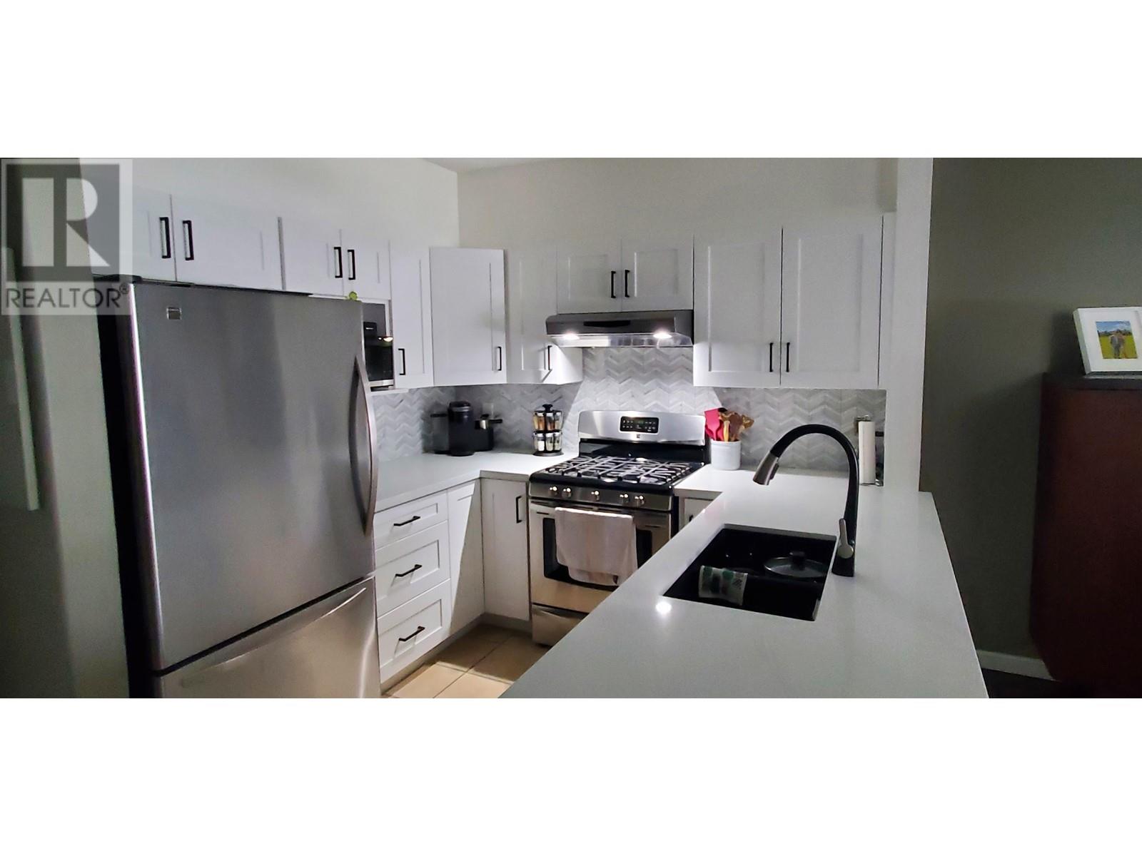 306 3629 Deercrest Drive, North Vancouver, British Columbia  V7G 2S9 - Photo 10 - R2824519