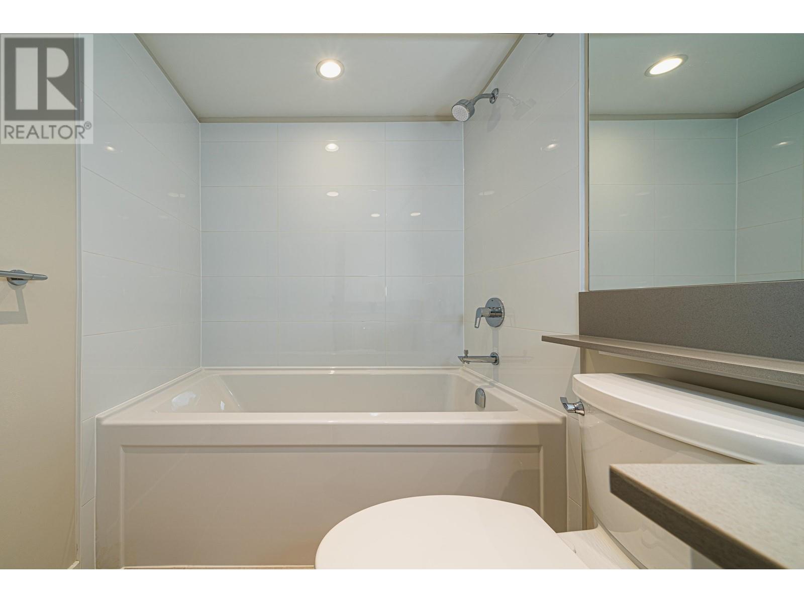 2104 1182 Westwood Street, Coquitlam, British Columbia  V3B 2P7 - Photo 20 - R2824187