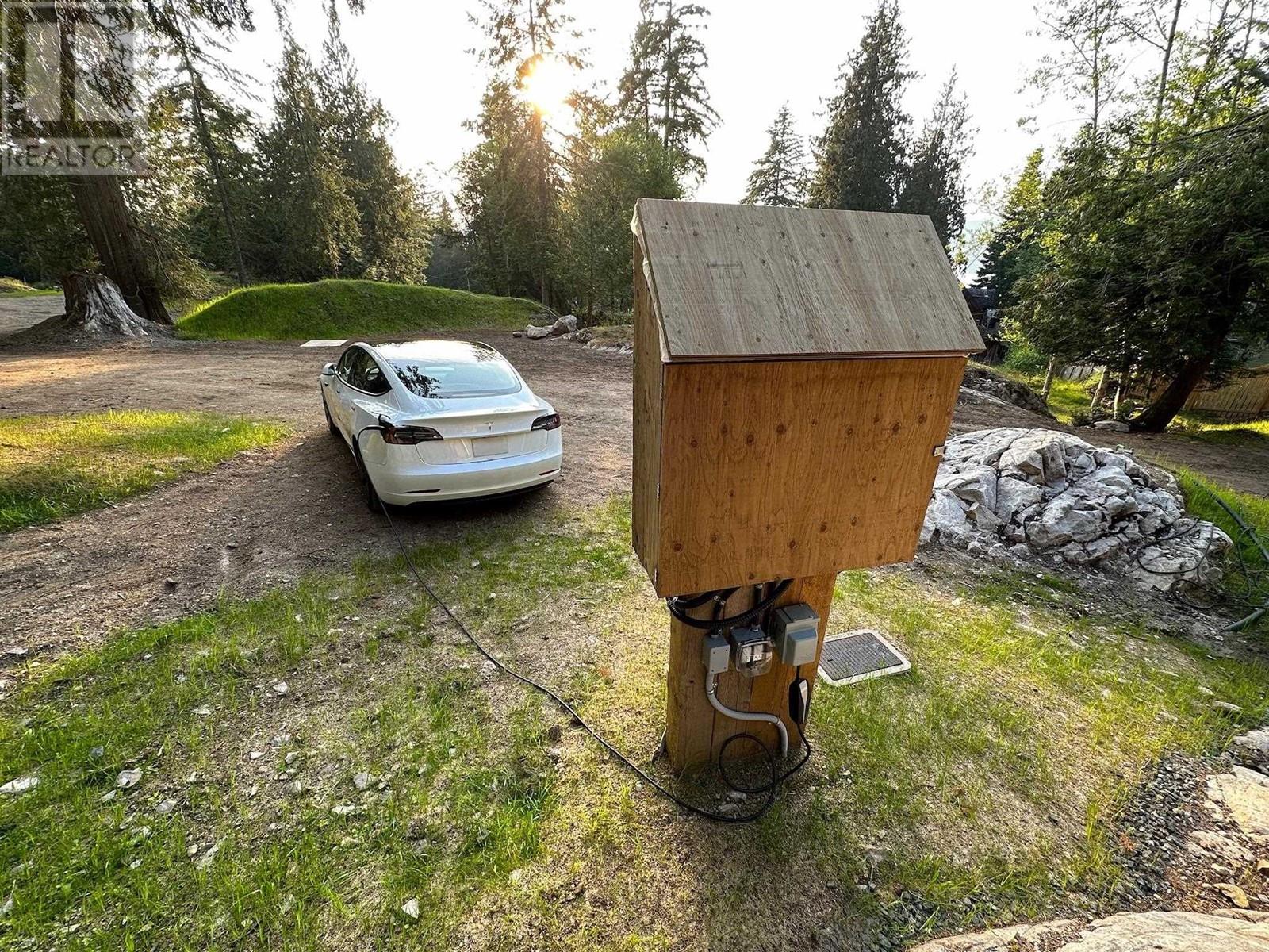 839 Windjammer Road, Bowen Island, British Columbia  V0N 1G2 - Photo 20 - R2822656