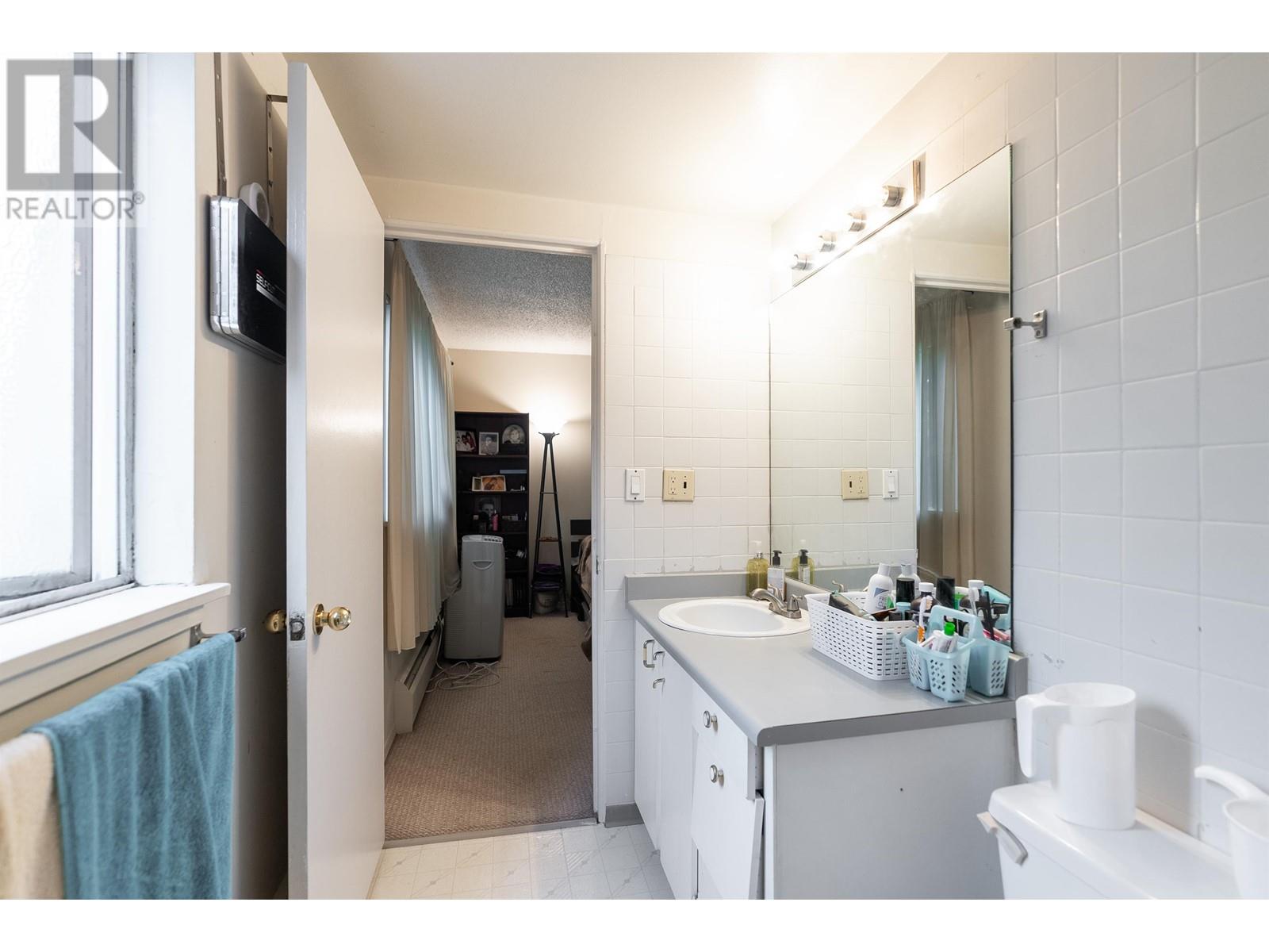 2745 Westview Drive, North Vancouver, British Columbia  V7N 3X9 - Photo 30 - R2824549