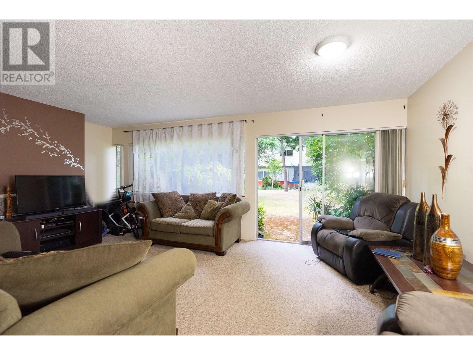 2745 Westview Drive, North Vancouver, British Columbia  V7N 3X9 - Photo 6 - R2824549
